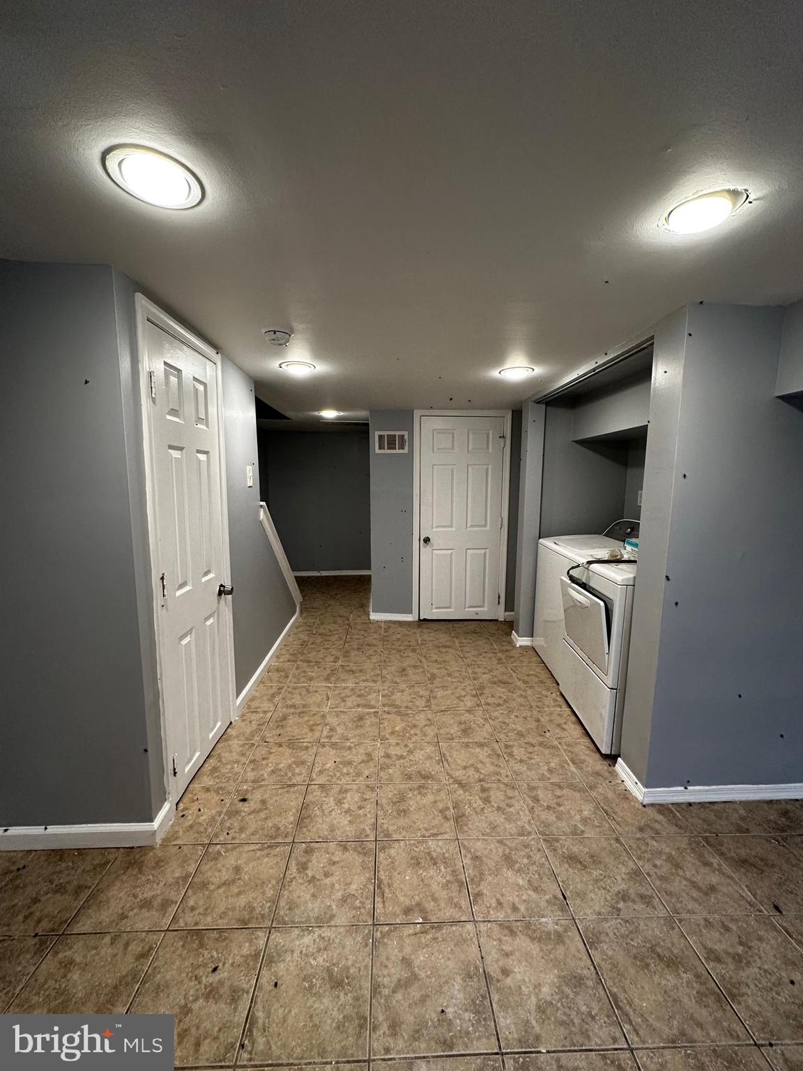 TEMPLE UNIVERSITY - Residential