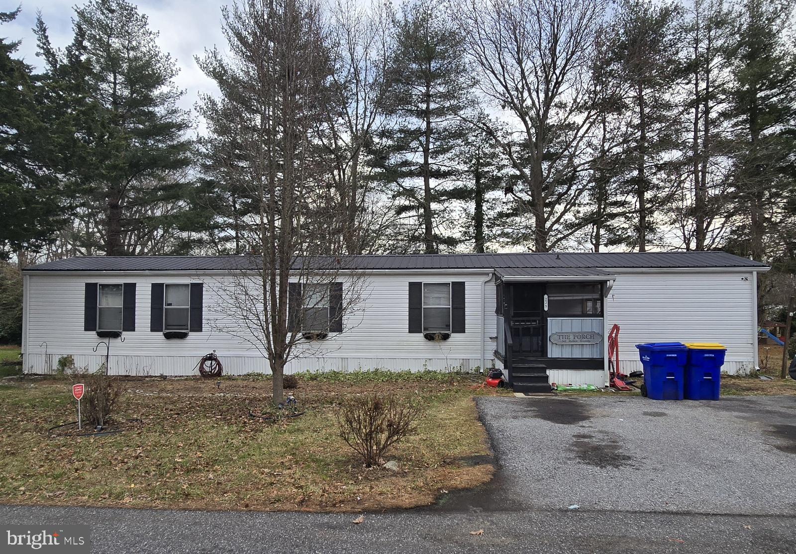 PINEWOOD ACRE - Residential