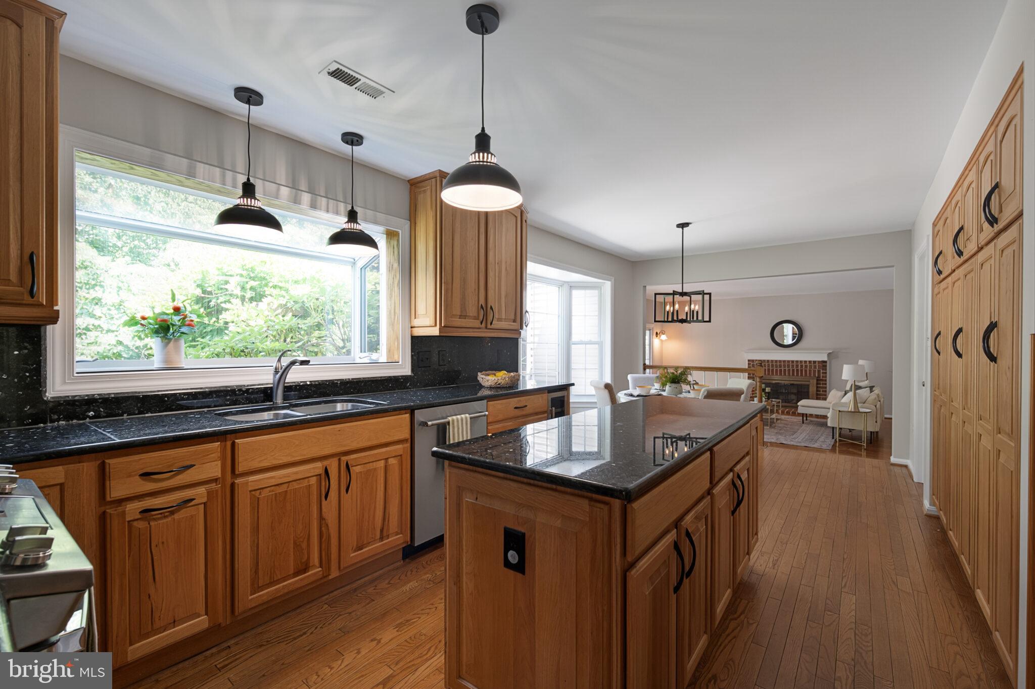 4322 GALESBURY LANE