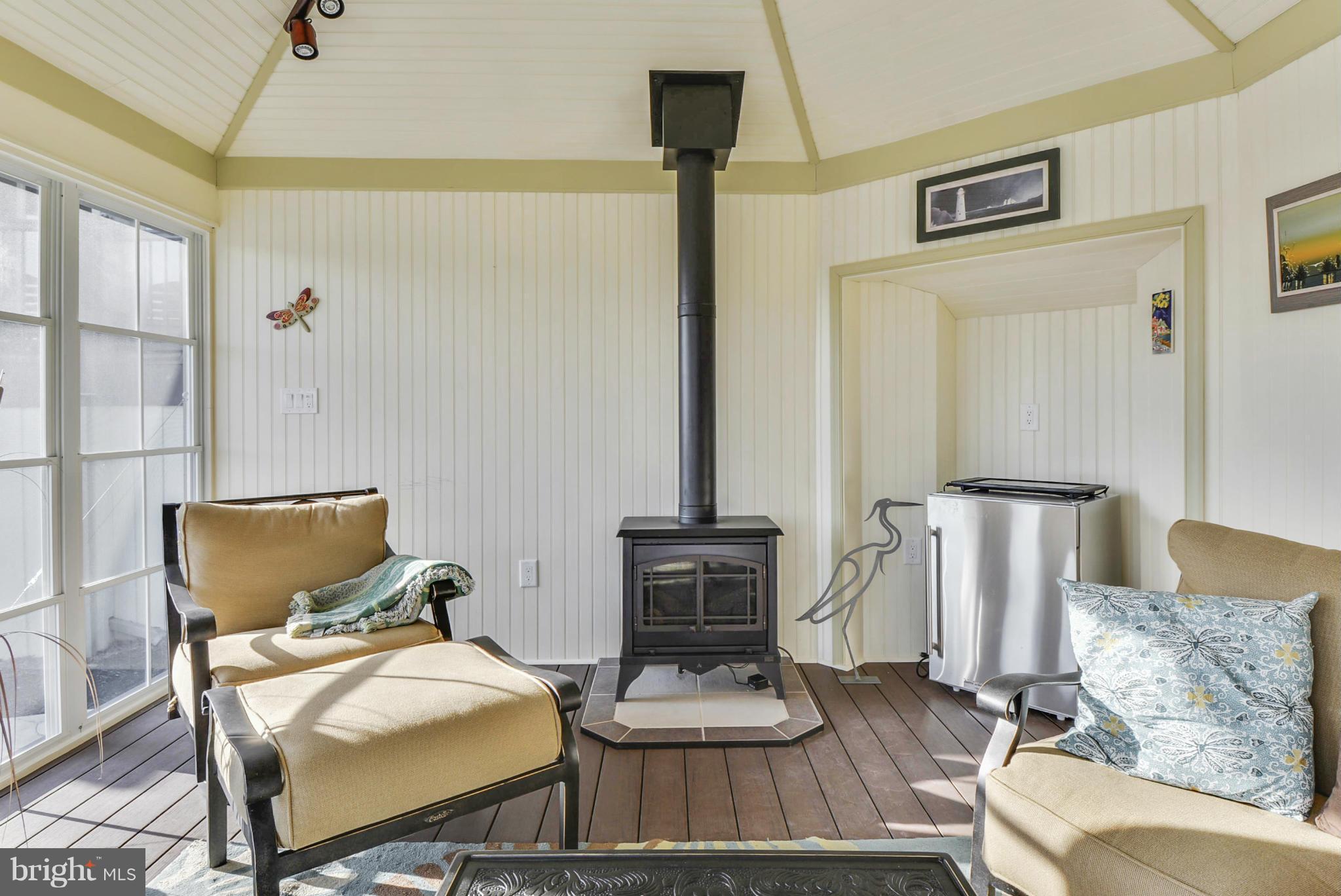 COVE CREEK CLUB - Residential