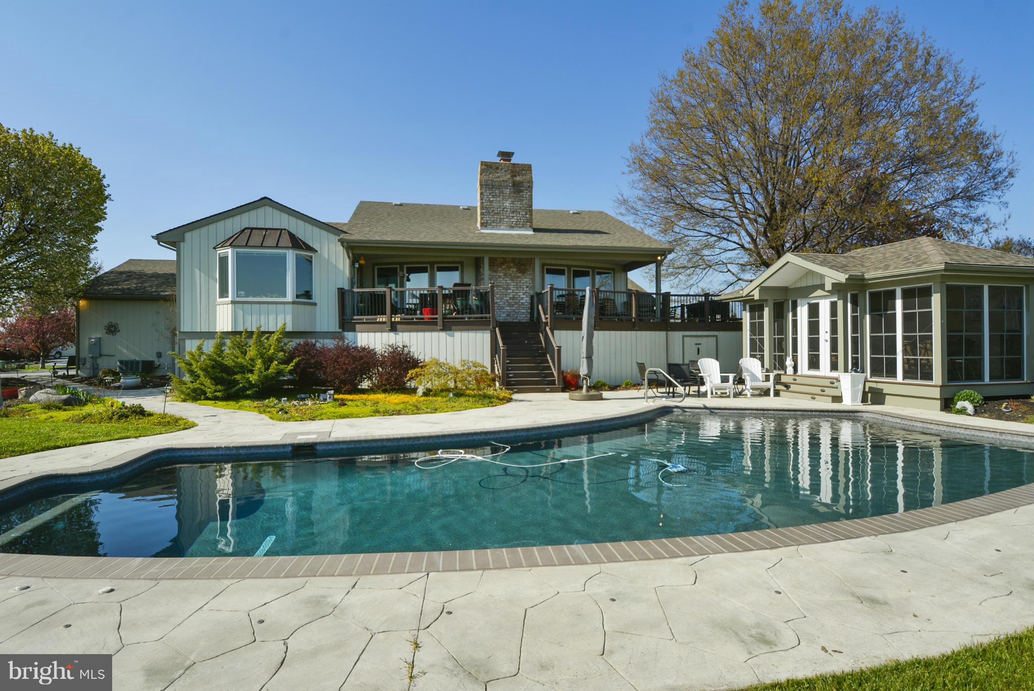 COVE CREEK CLUB - Residential