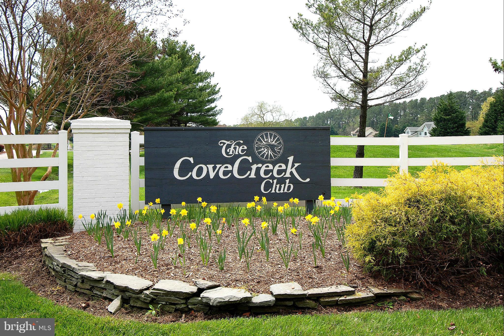 COVE CREEK CLUB - Residential