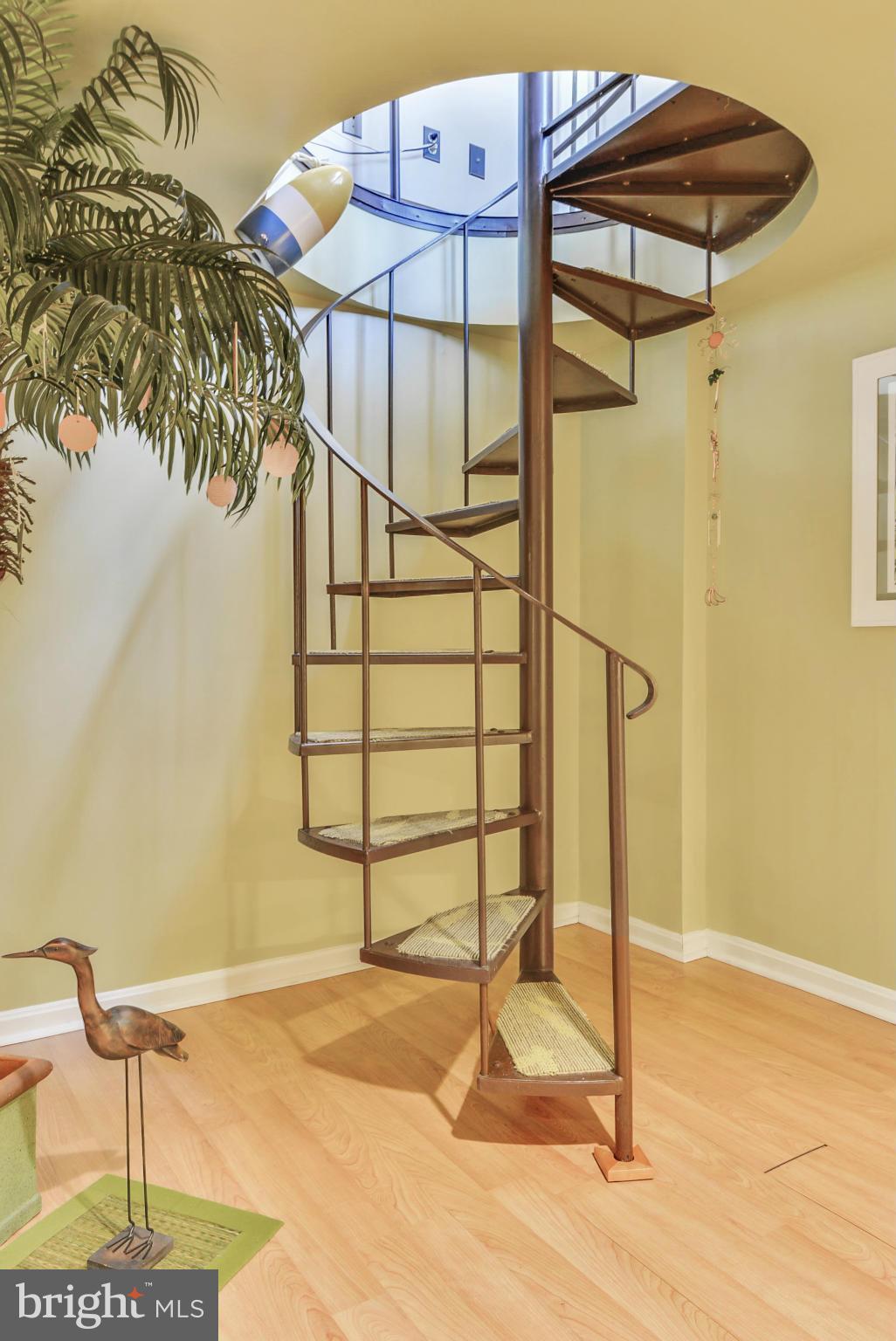 COVE CREEK CLUB - Residential