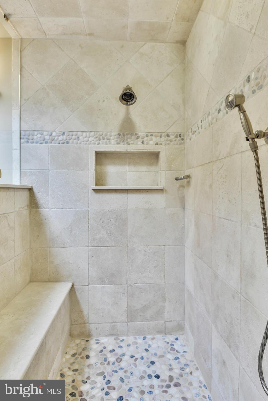 COVE CREEK CLUB - Residential