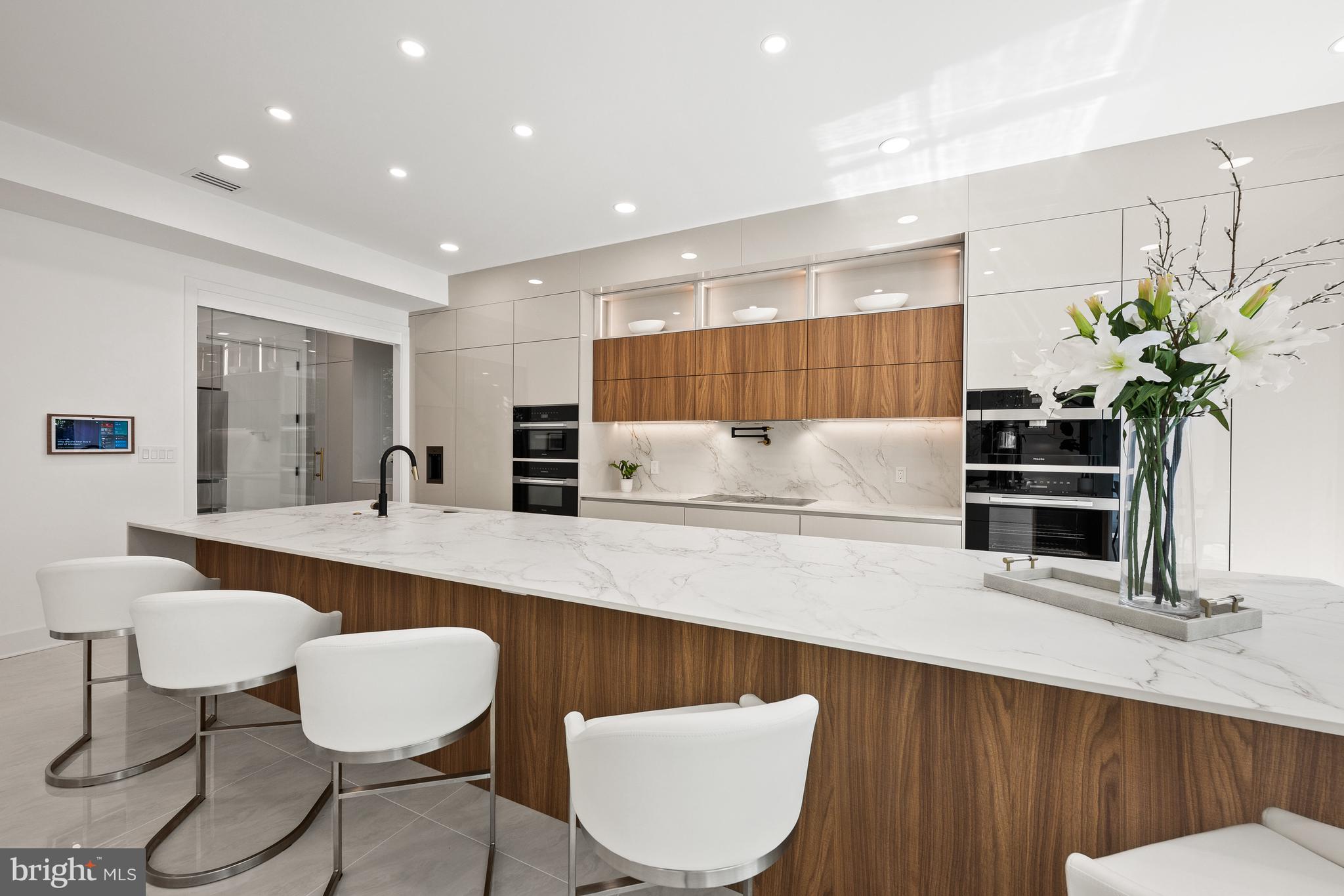 DONALDSON RUN - Residential