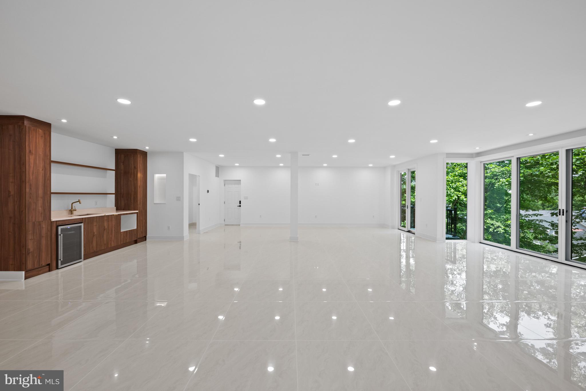 DONALDSON RUN - Residential