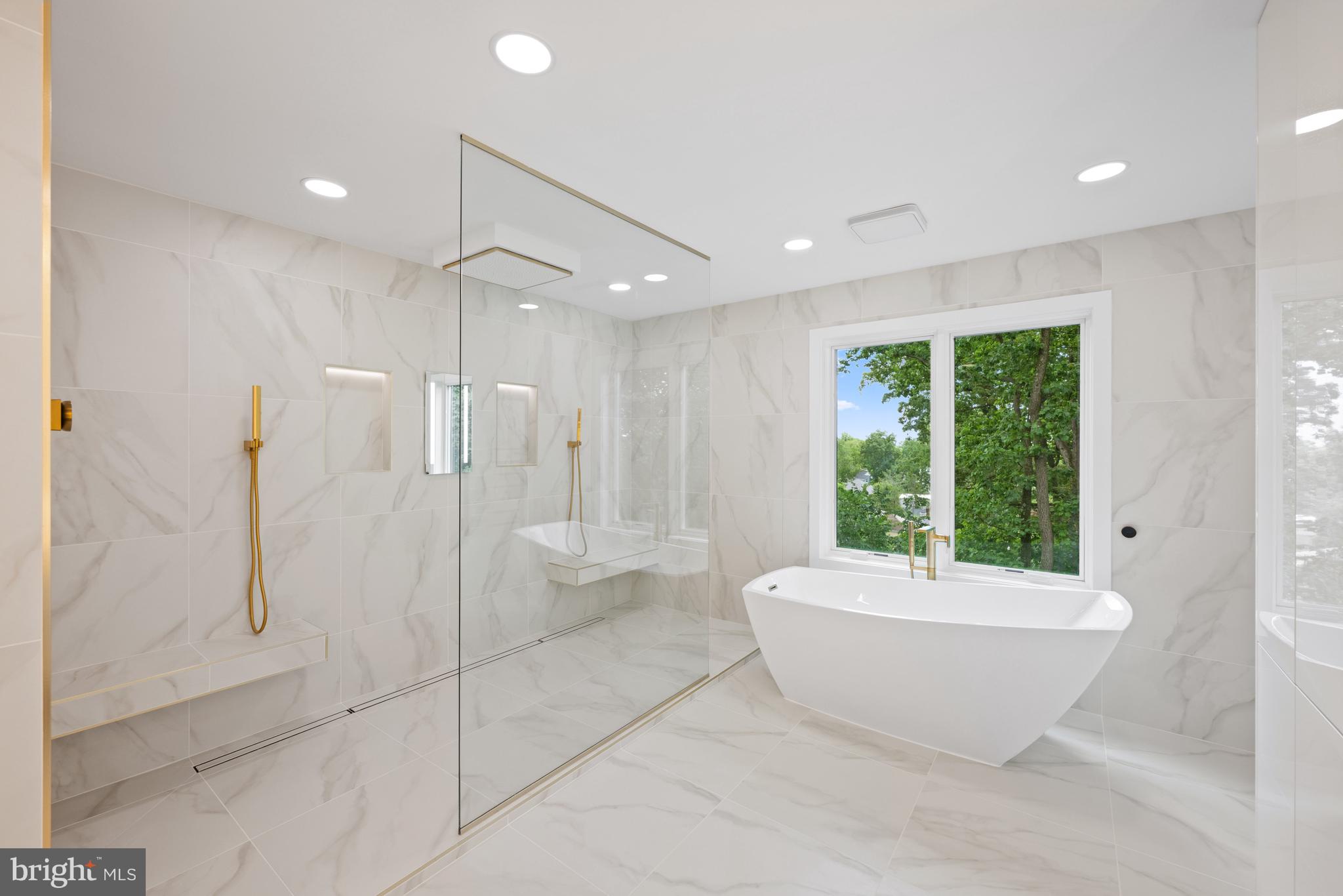 DONALDSON RUN - Residential