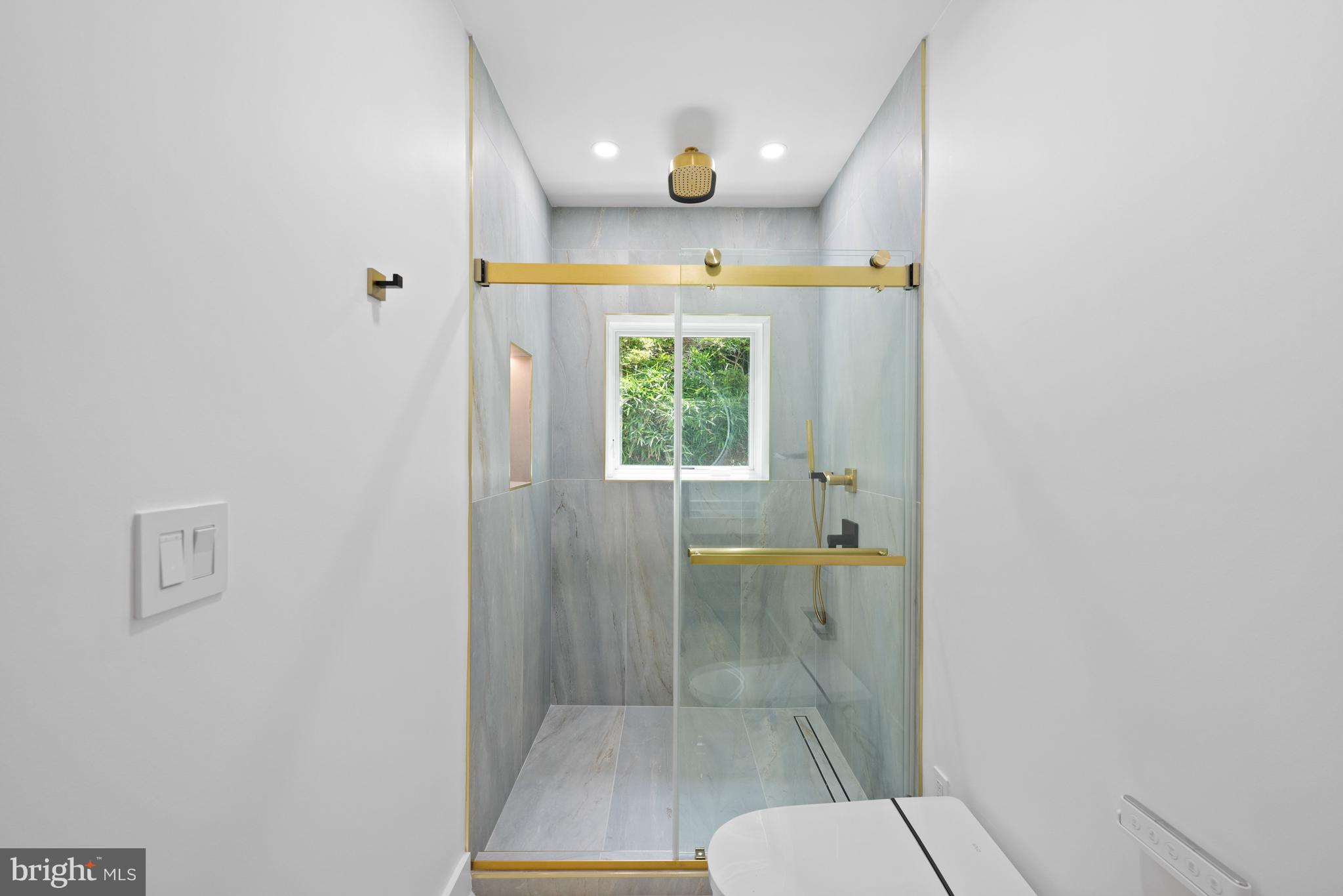 DONALDSON RUN - Residential