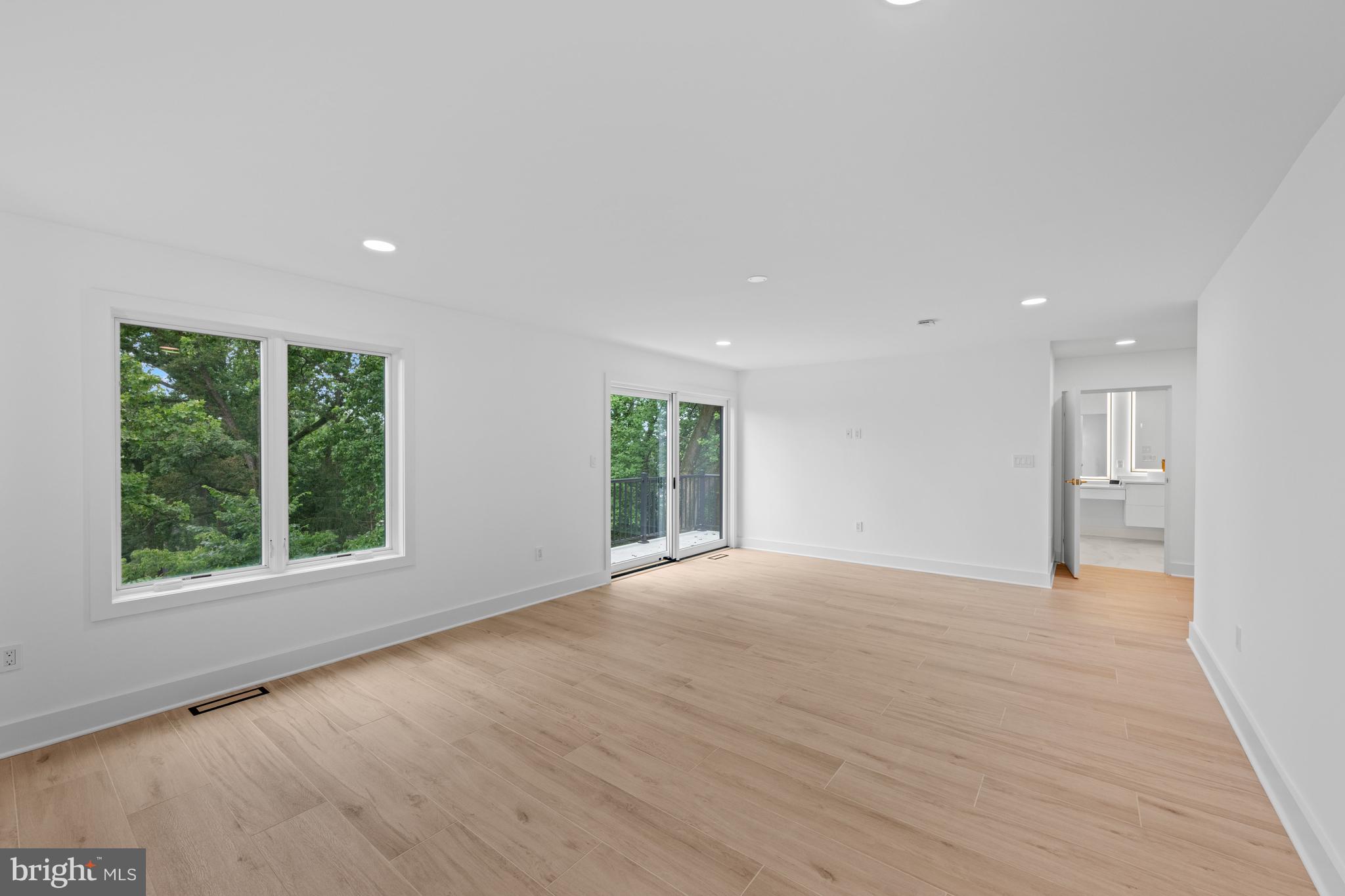 DONALDSON RUN - Residential