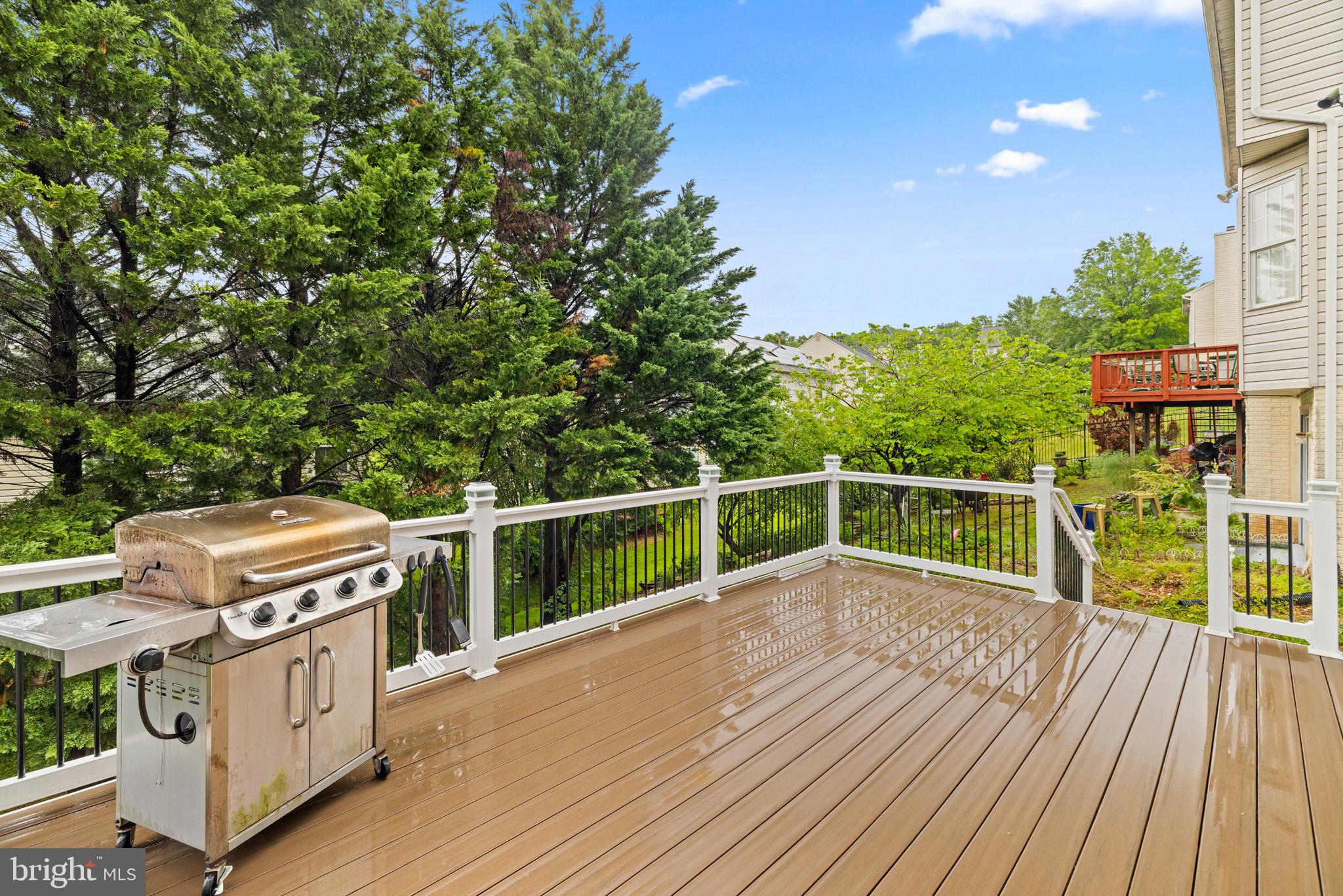 MADISON HILL - Residential