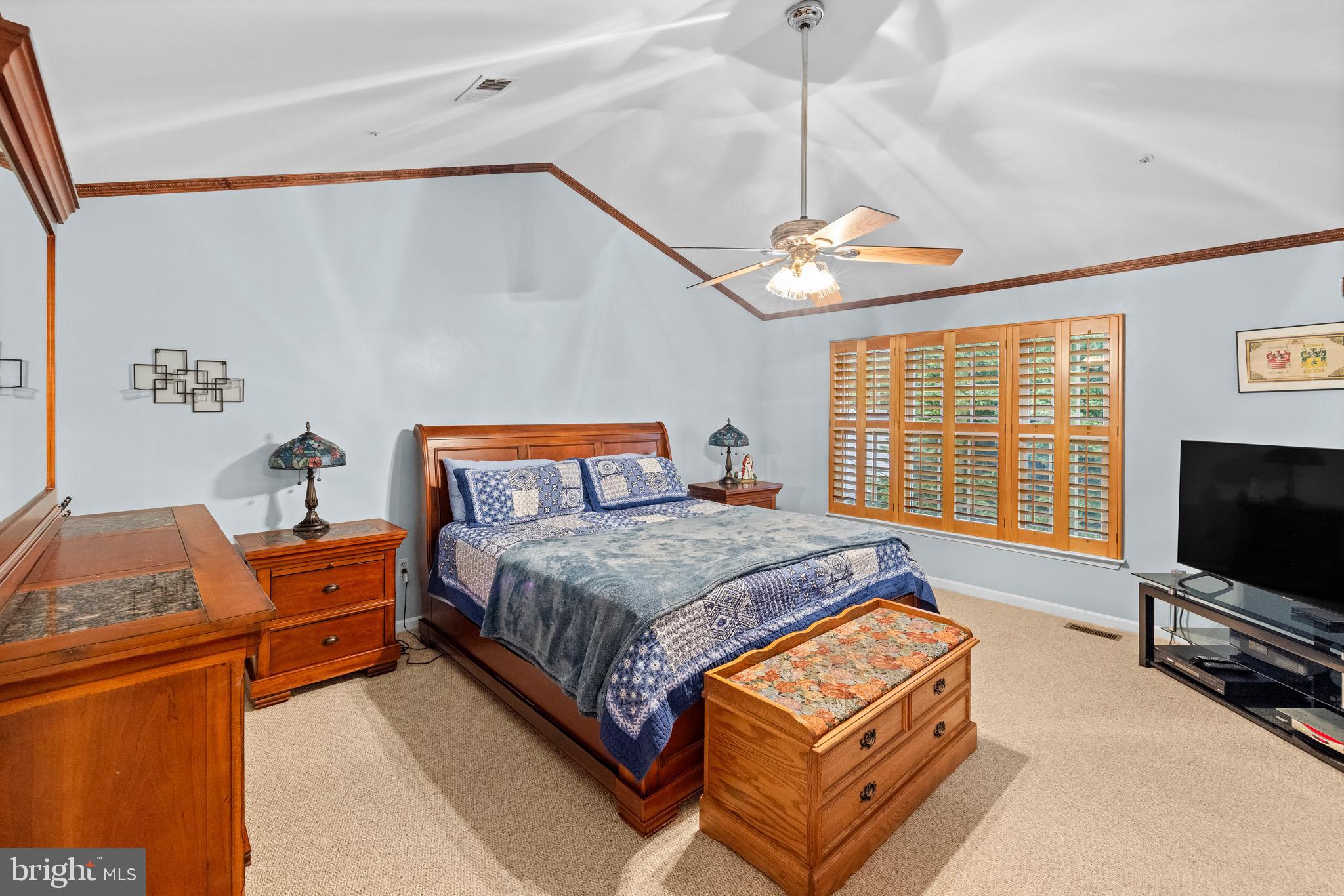 MADISON HILL - Residential