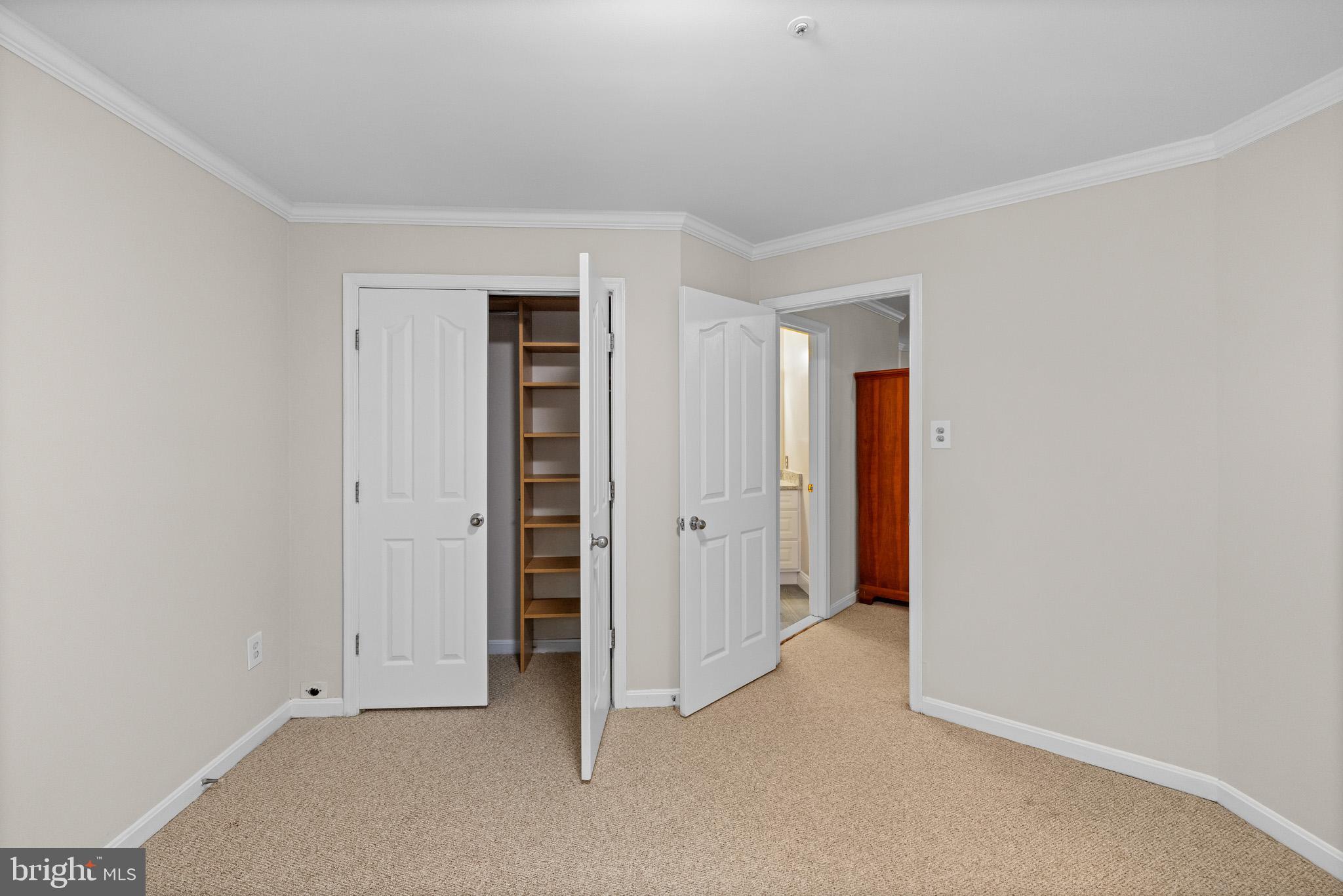 MADISON HILL - Residential