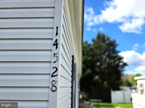 14528 Lancia Circle, Chantilly, VA MLS: VAFX2235972