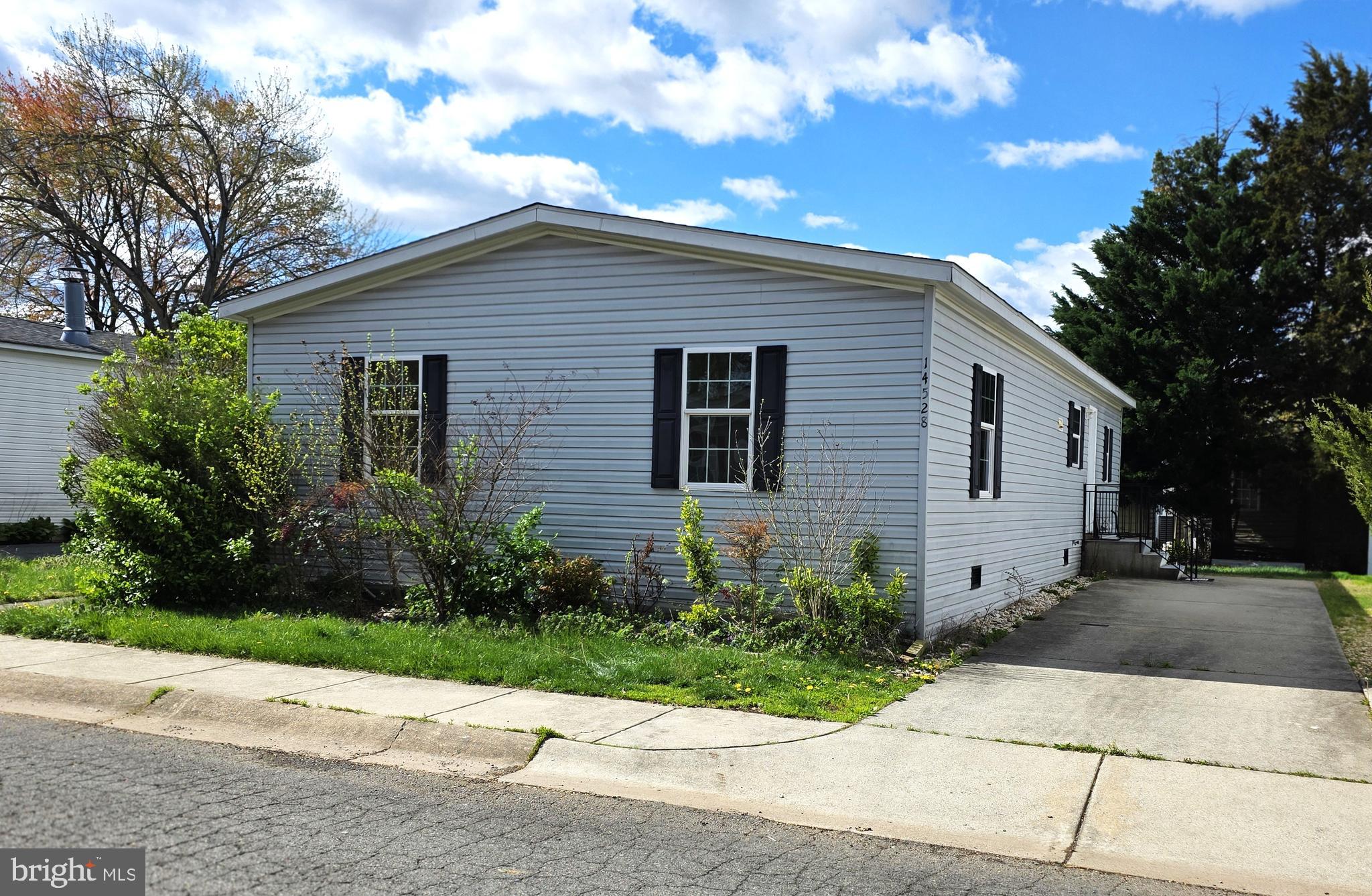 14528 LANICA CIRCLE