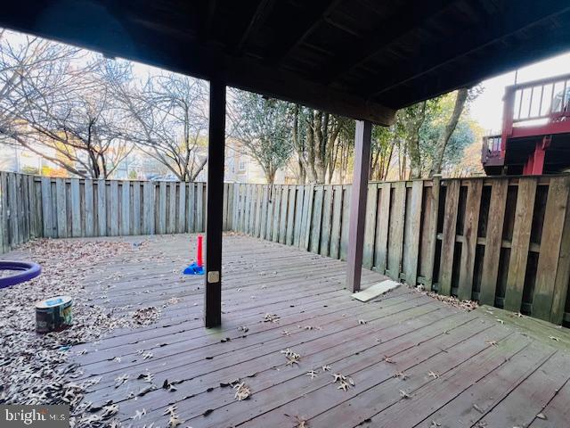 GUNNERS LAKE VILLAGE - Residential Lease