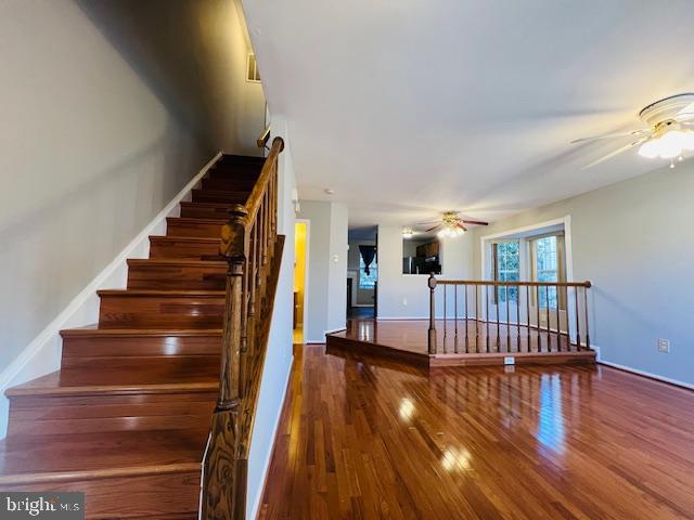 GUNNERS LAKE VILLAGE - Residential Lease