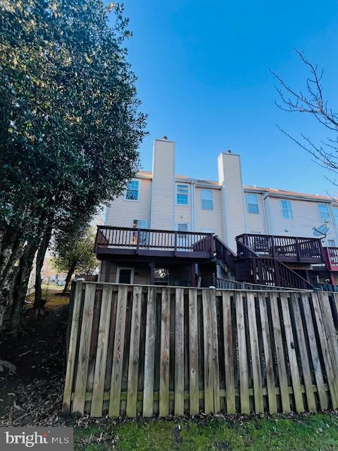 GUNNERS LAKE VILLAGE - Residential Lease