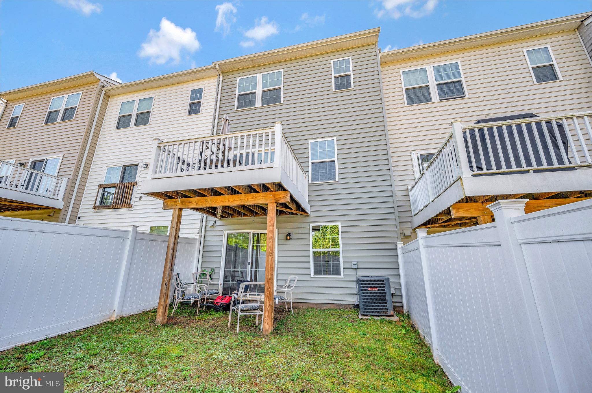 BRIARWOOD - Residential