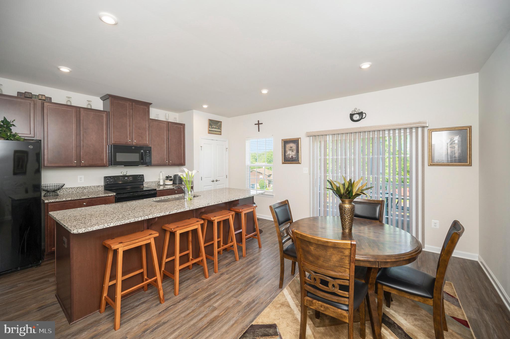 BRIARWOOD - Residential