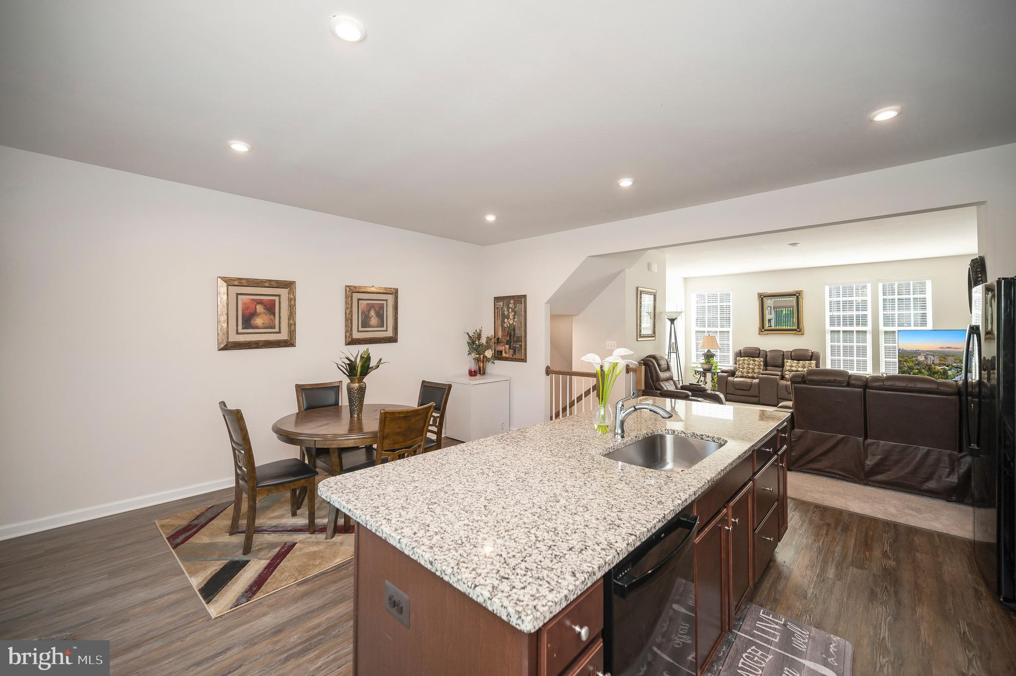 BRIARWOOD - Residential