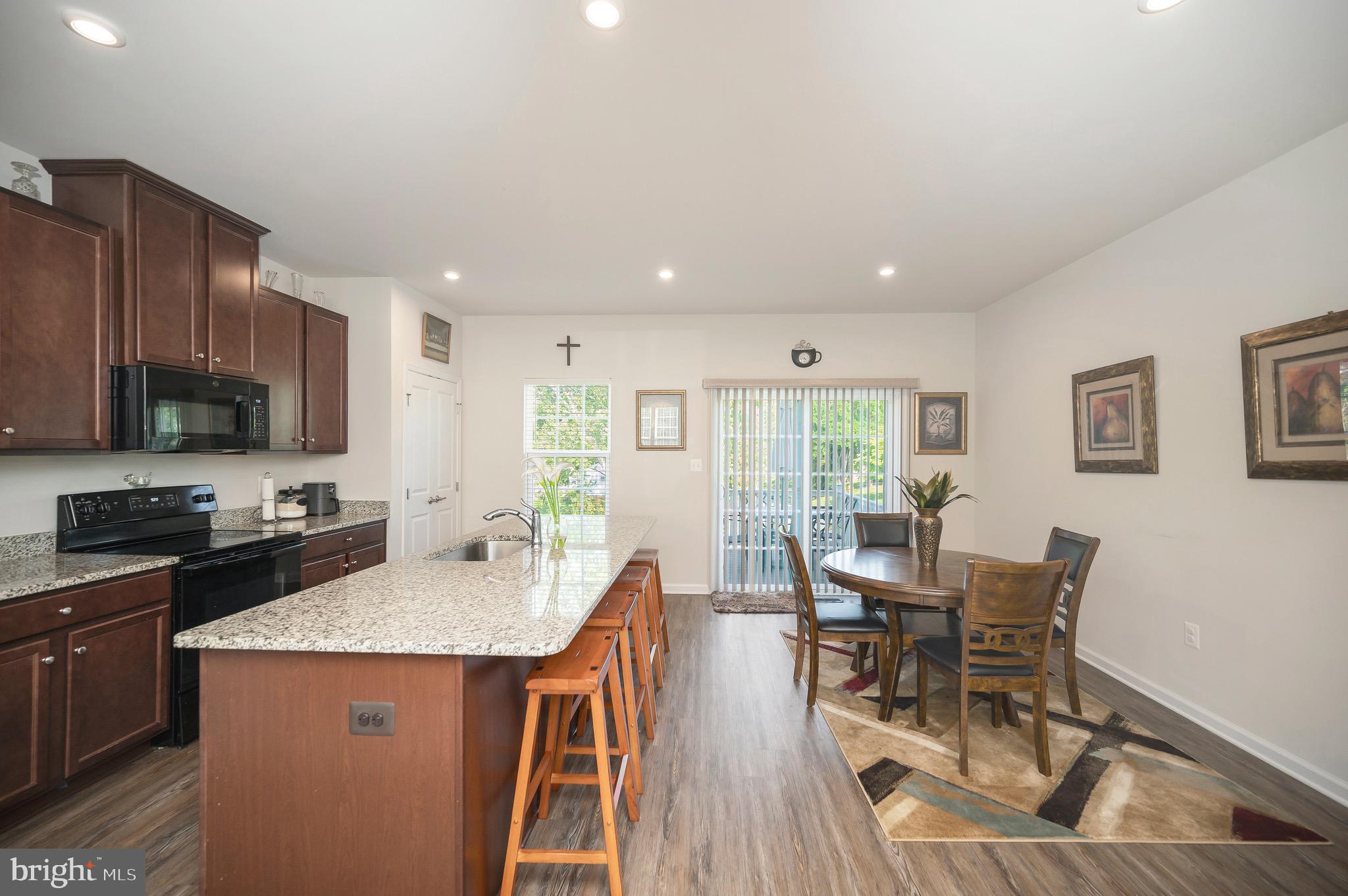 BRIARWOOD - Residential