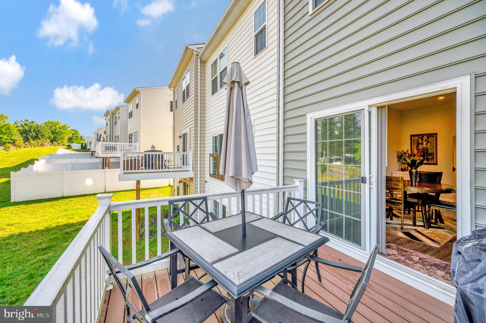 BRIARWOOD - Residential