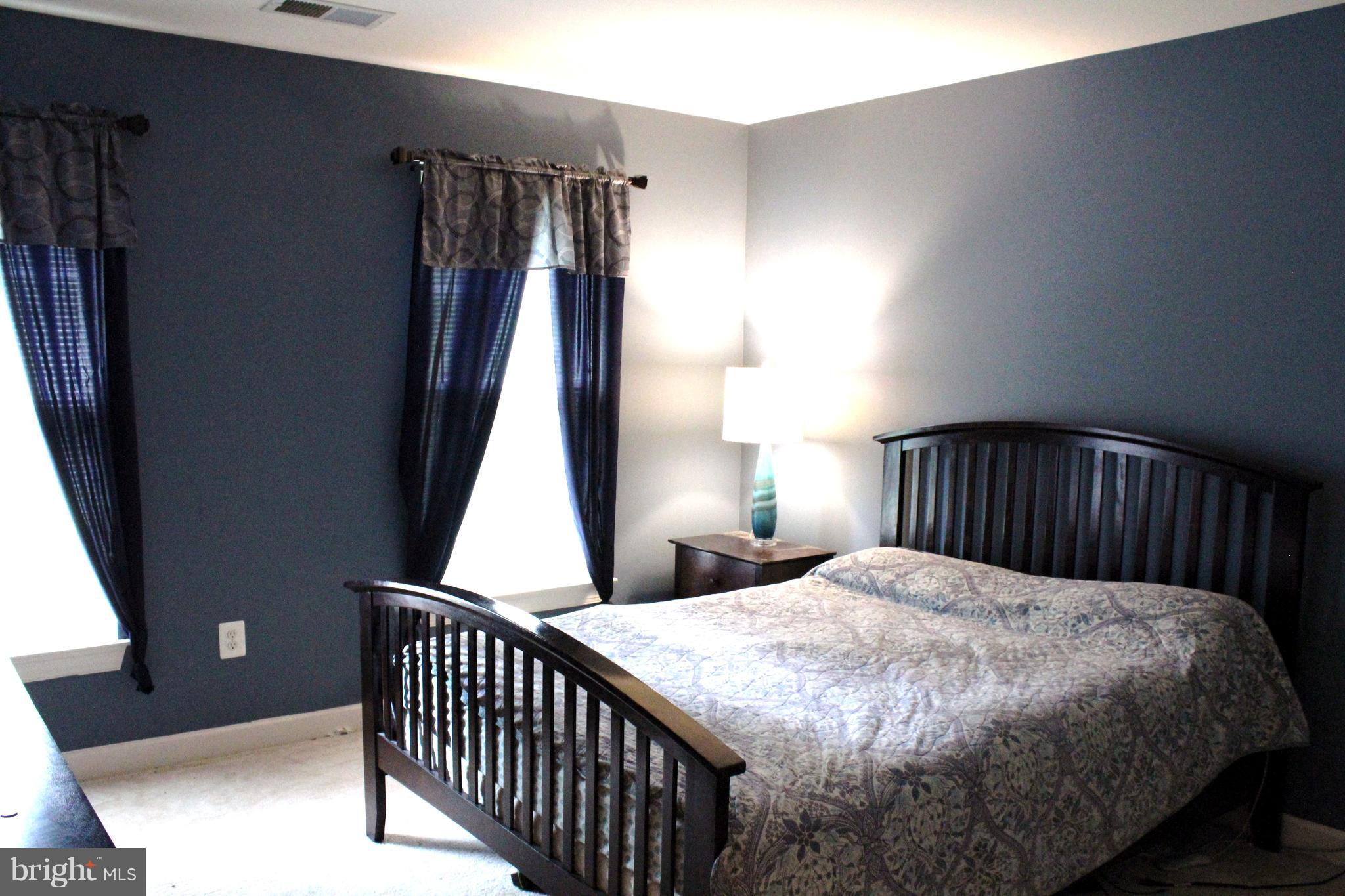 ESTATE AT SKIPTON CRK - Residential Lease