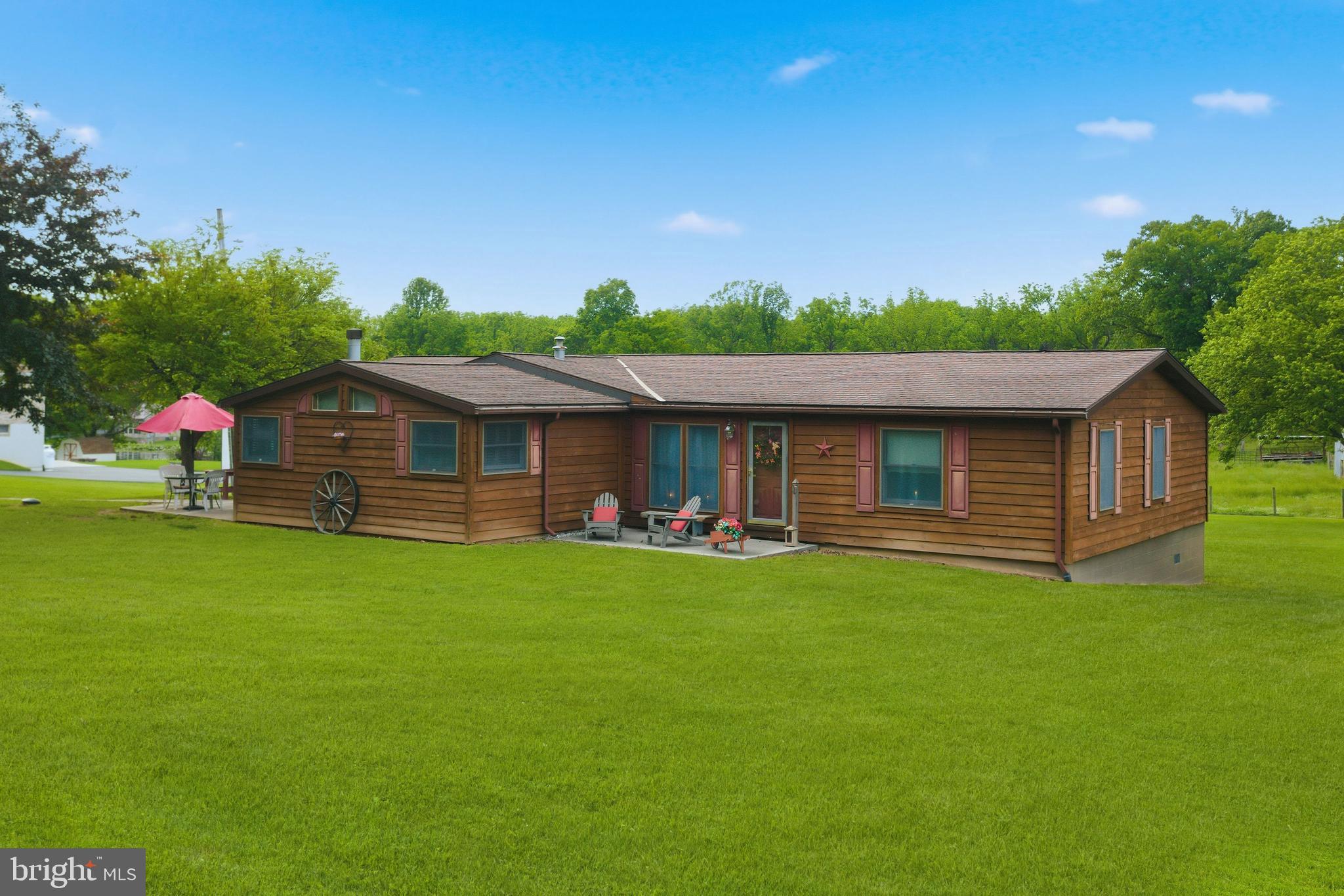 454 RACETRACK ROAD