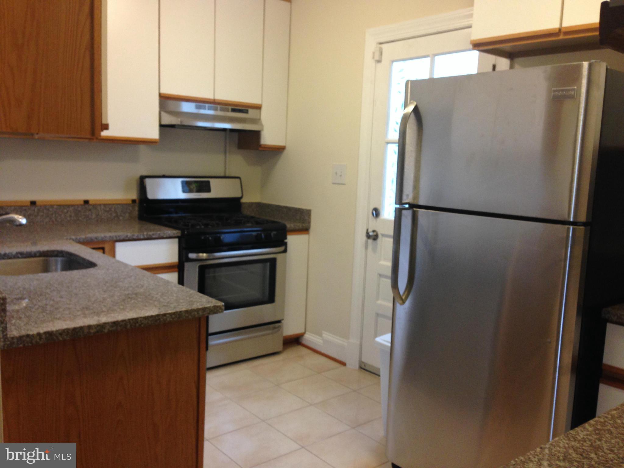 HUNTINGTON TERRACE - Residential Lease