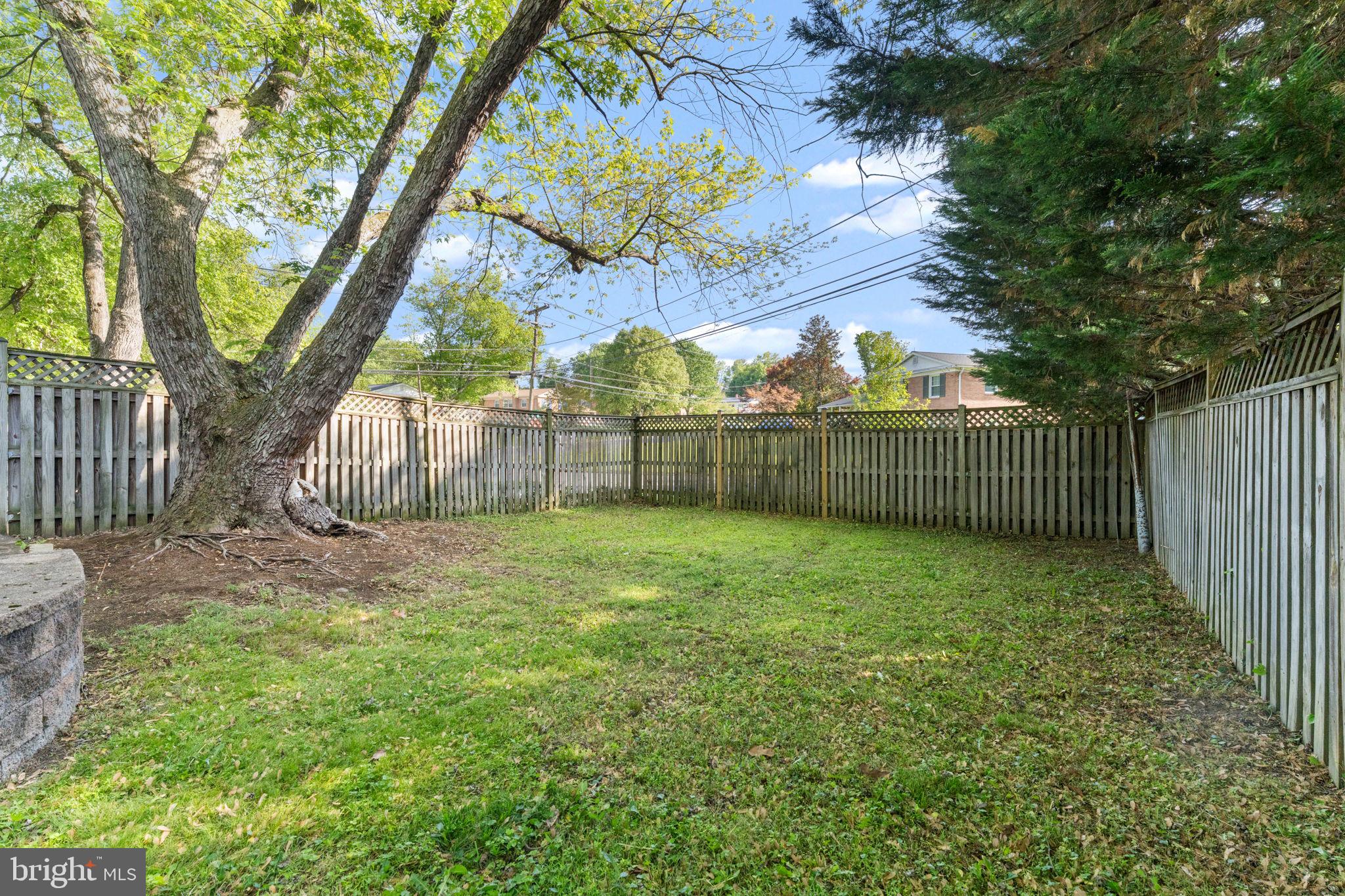 FOXHALL - Residential