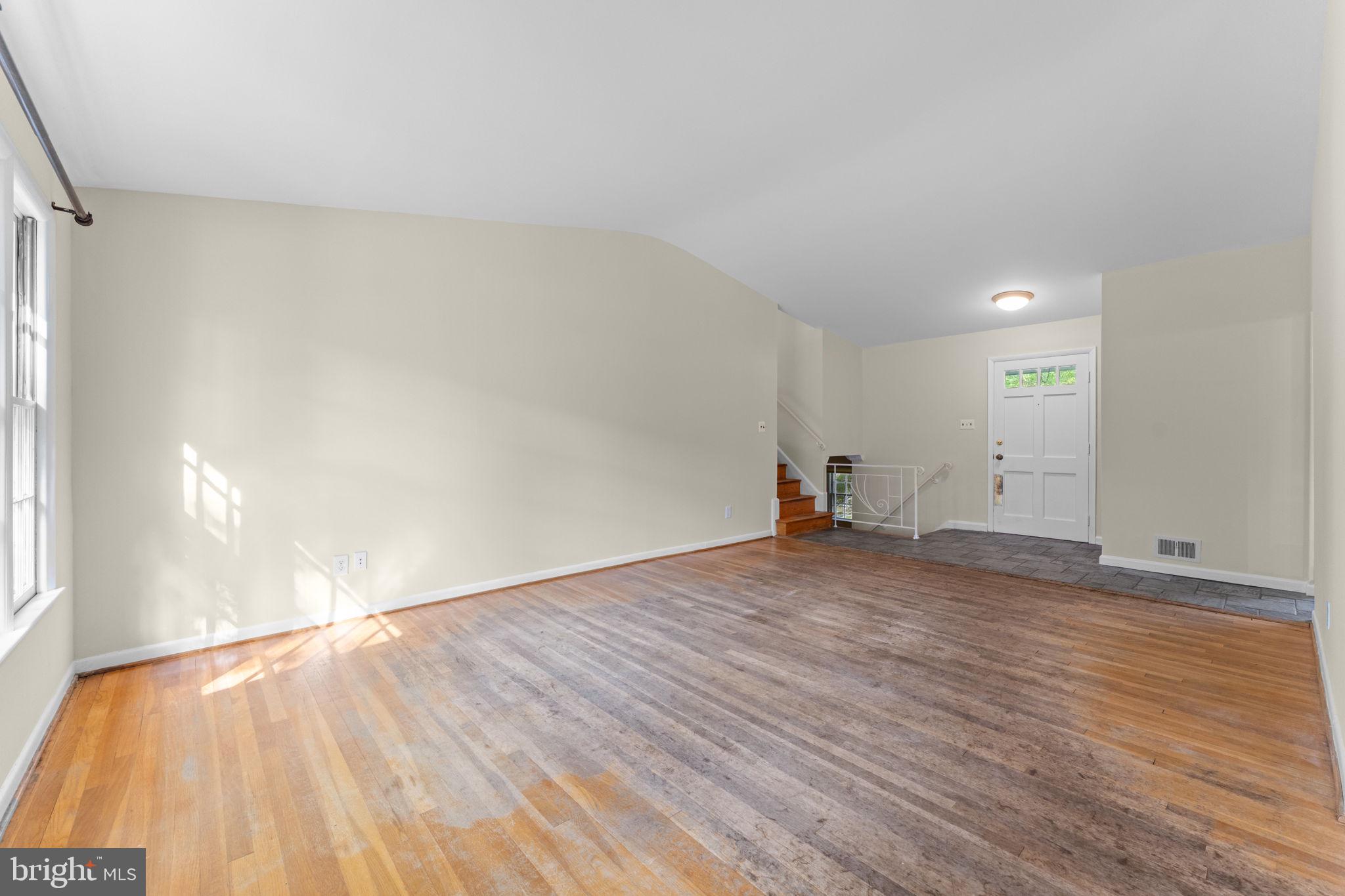 FOXHALL - Residential