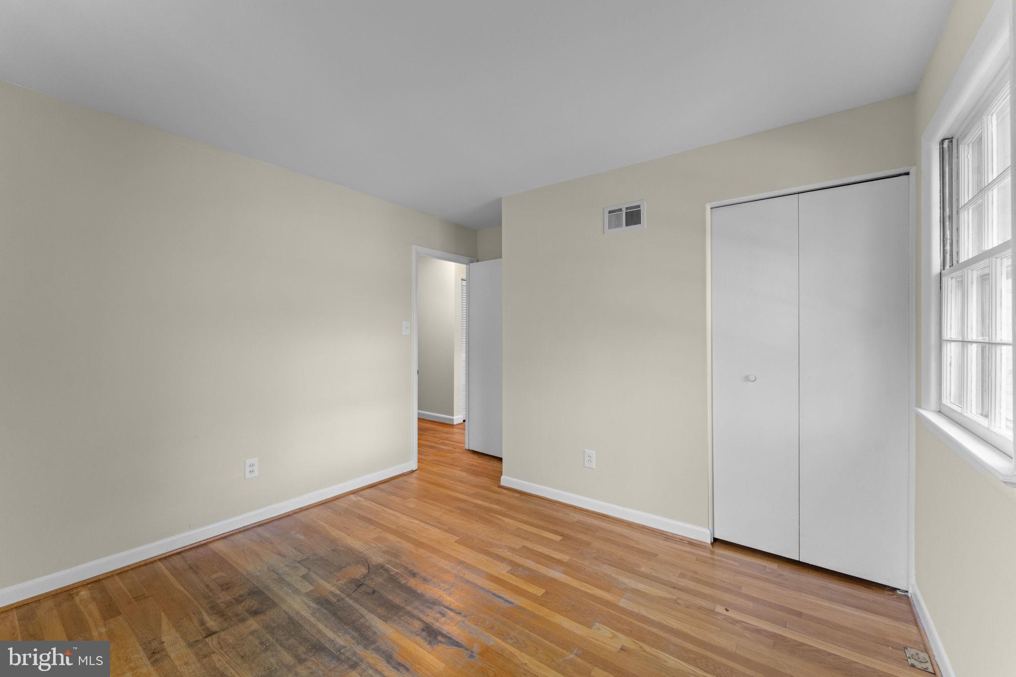FOXHALL - Residential