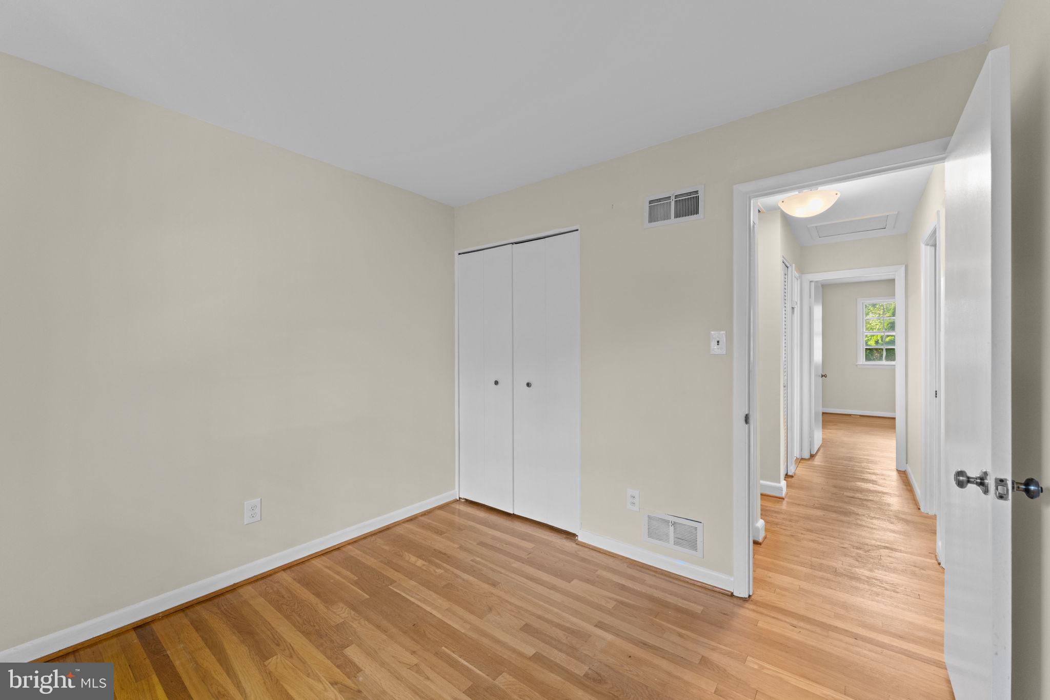 FOXHALL - Residential