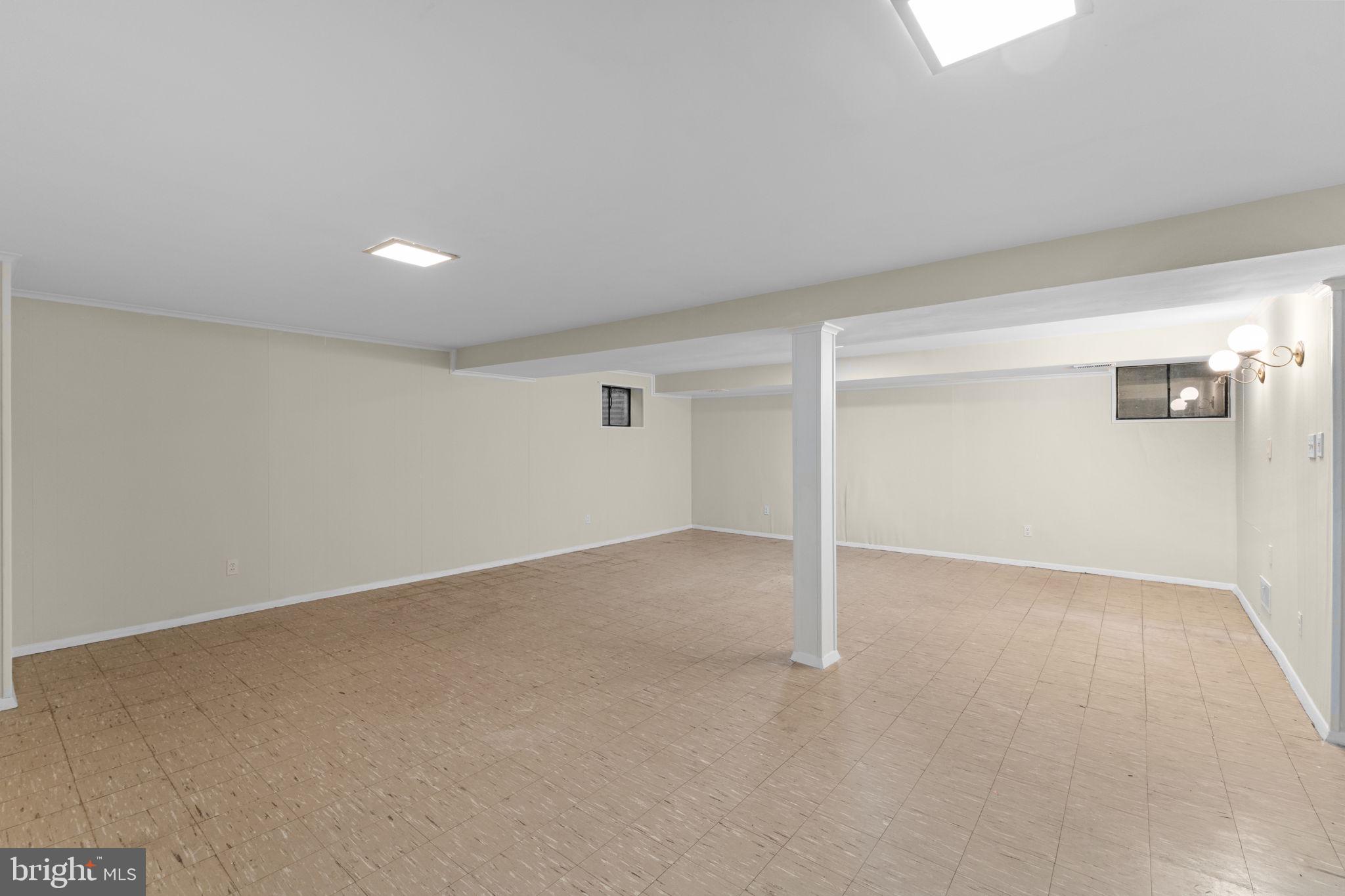 FOXHALL - Residential