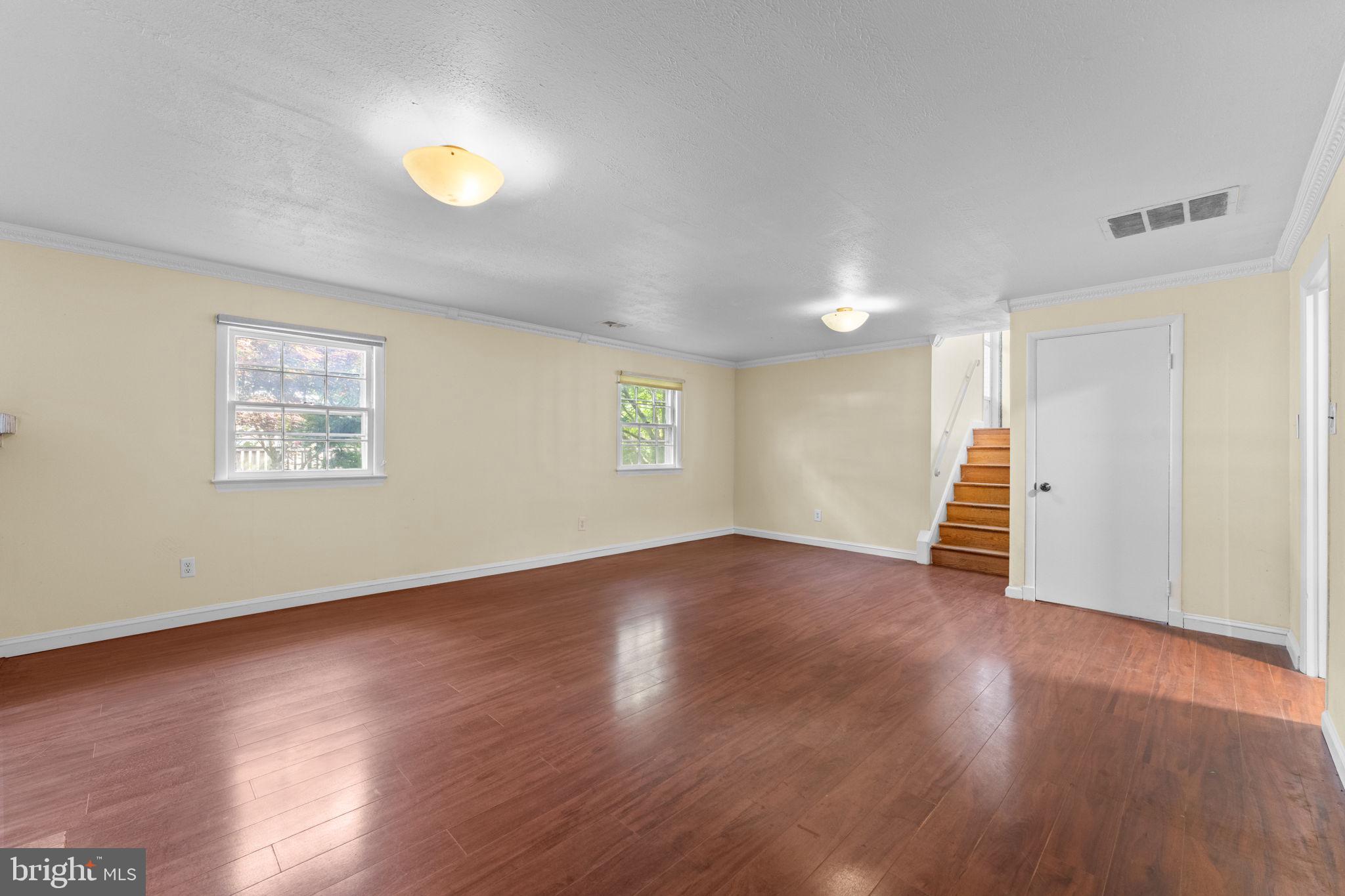 FOXHALL - Residential