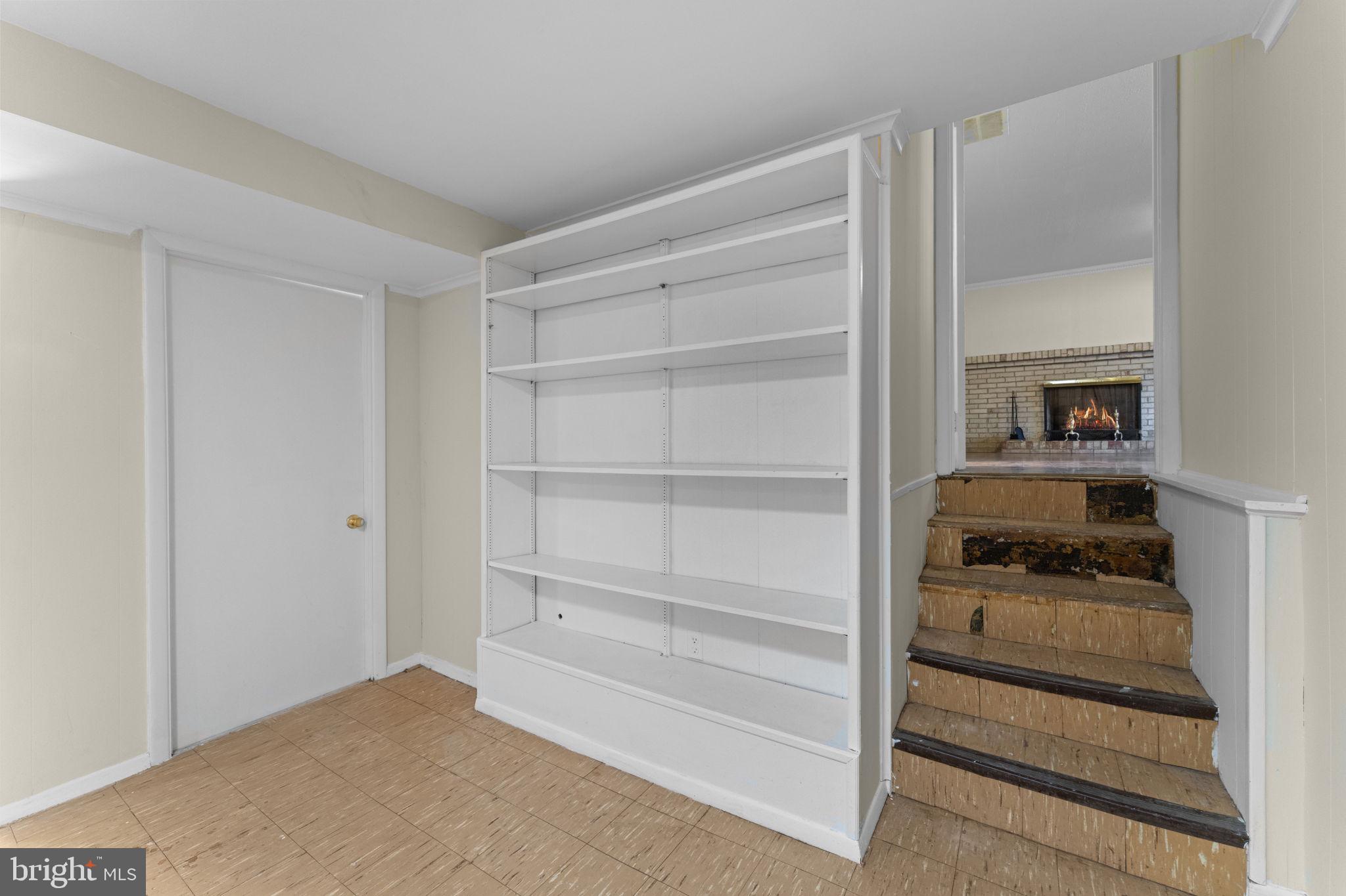 FOXHALL - Residential