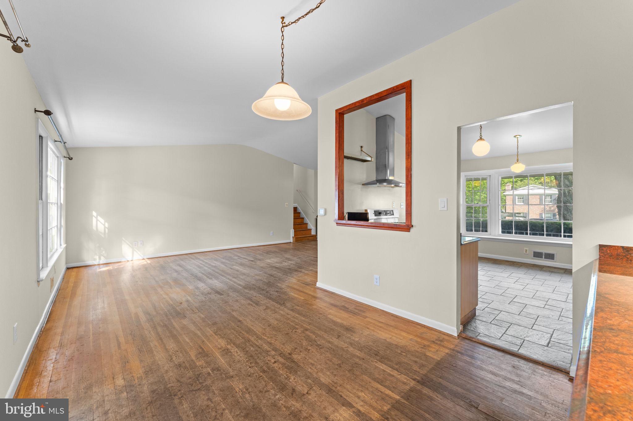 FOXHALL - Residential