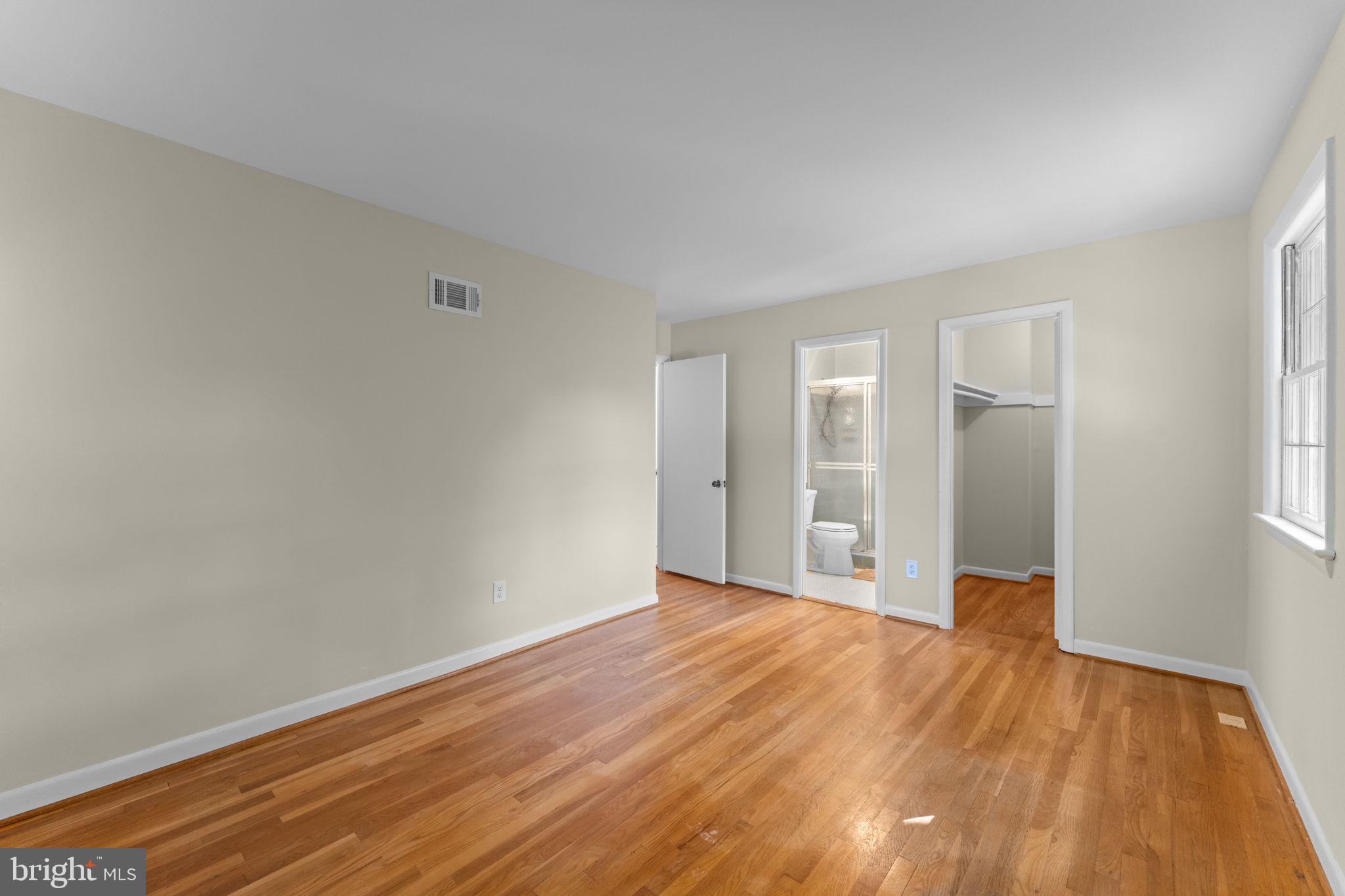 FOXHALL - Residential