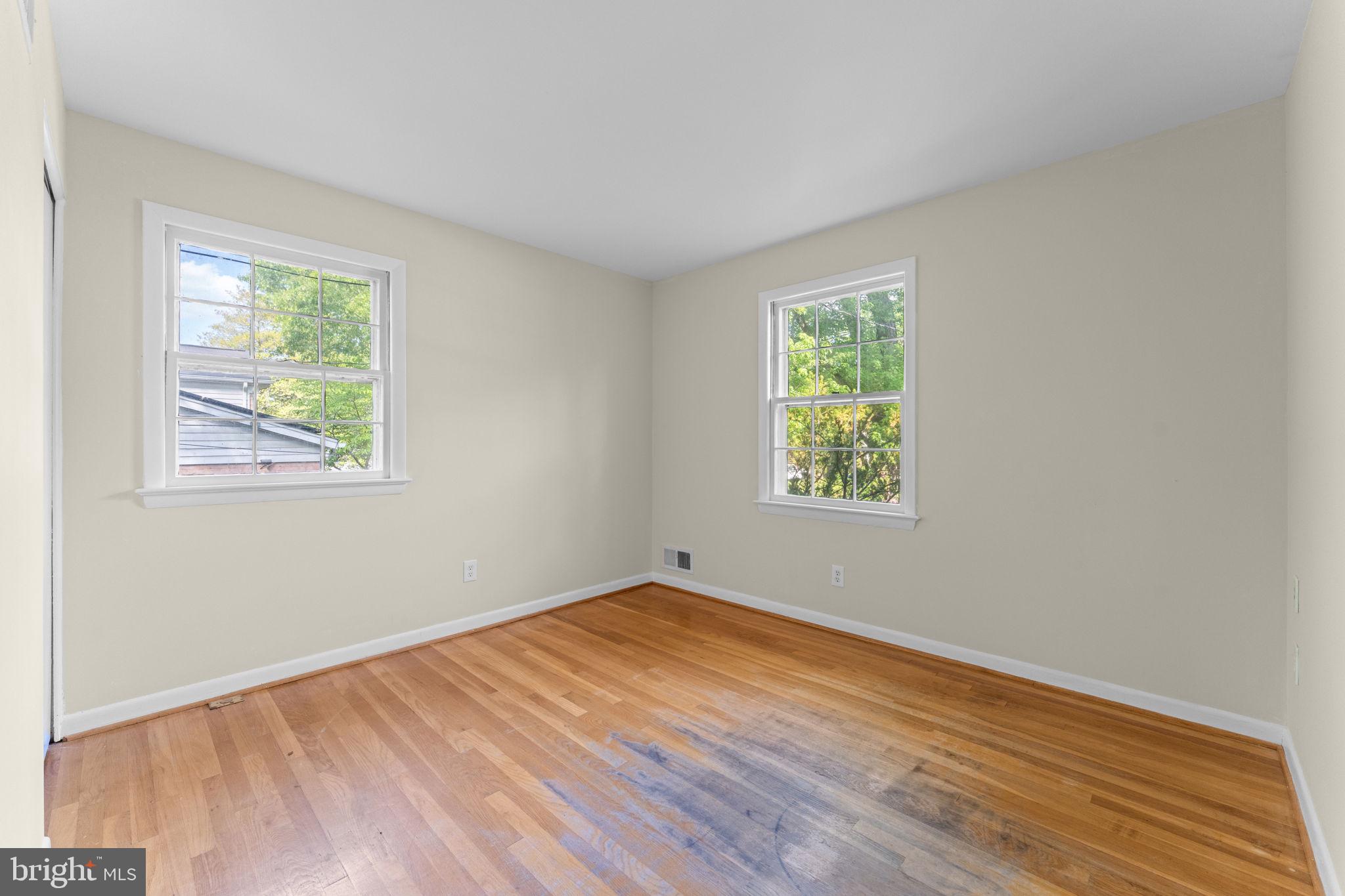 FOXHALL - Residential