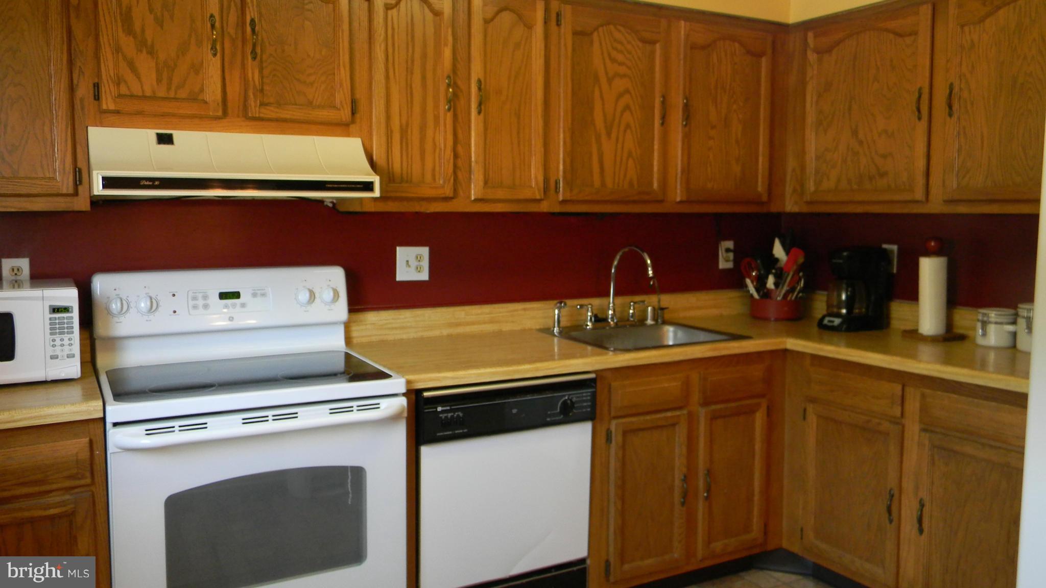 CHESAPEAKE LANDING - Residential