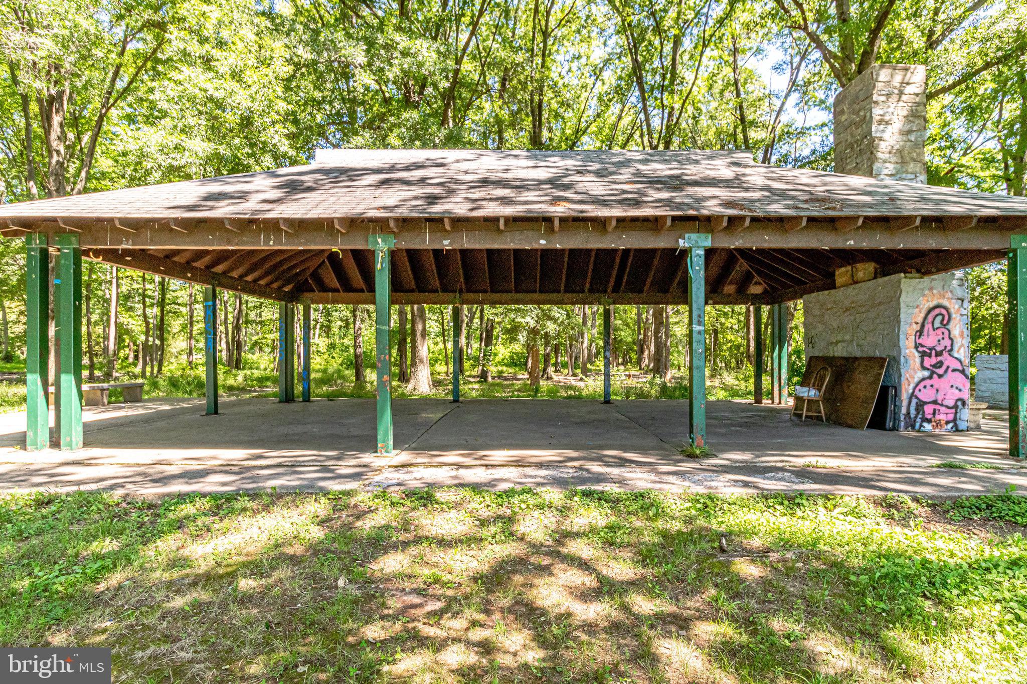 BELLE VIEW CONDOMINIUMS - Residential