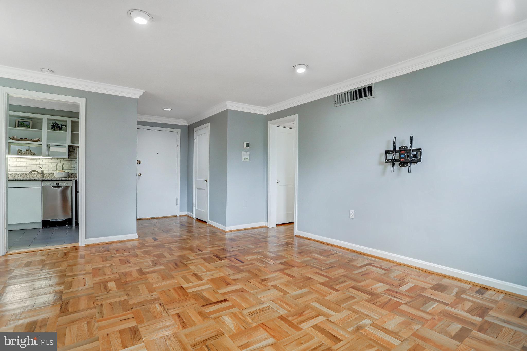 BELLE VIEW CONDOMINIUMS - Residential