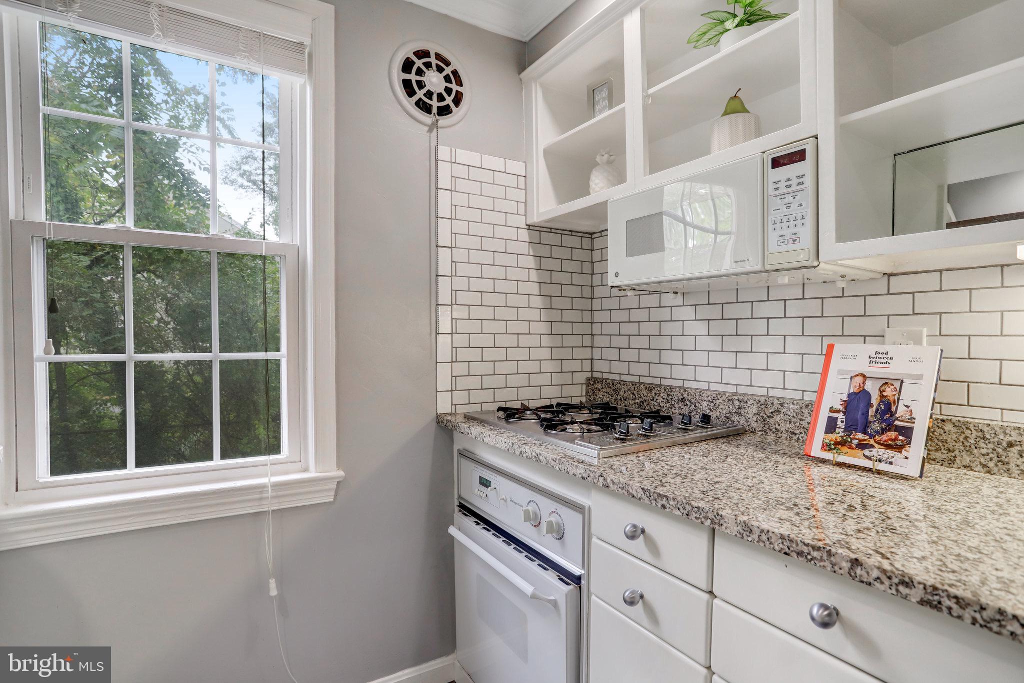 BELLE VIEW CONDOMINIUMS - Residential