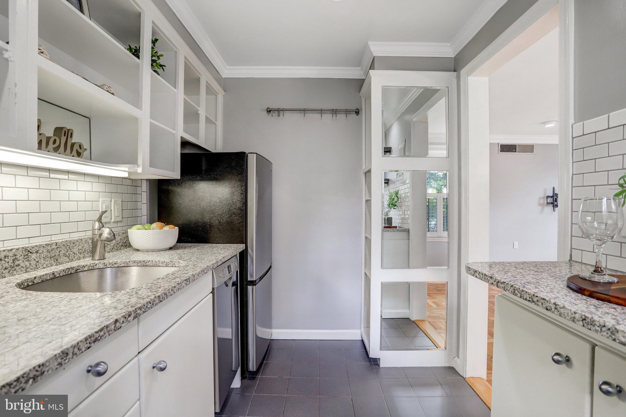 BELLE VIEW CONDOMINIUMS - Residential