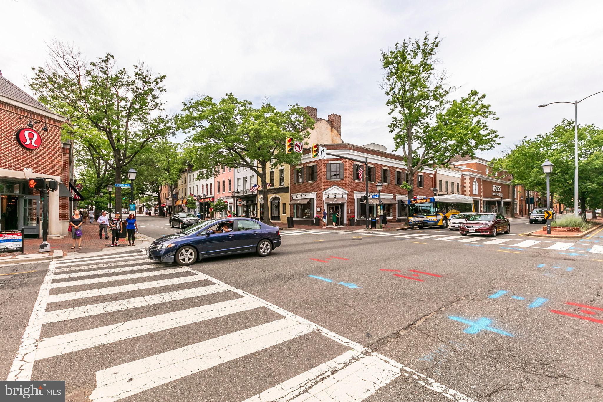 BELLE VIEW CONDOMINIUMS - Residential