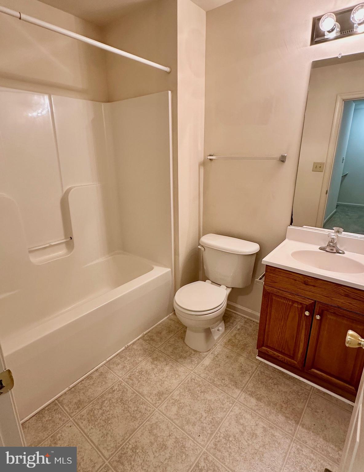 BELLS RUN - Residential Lease