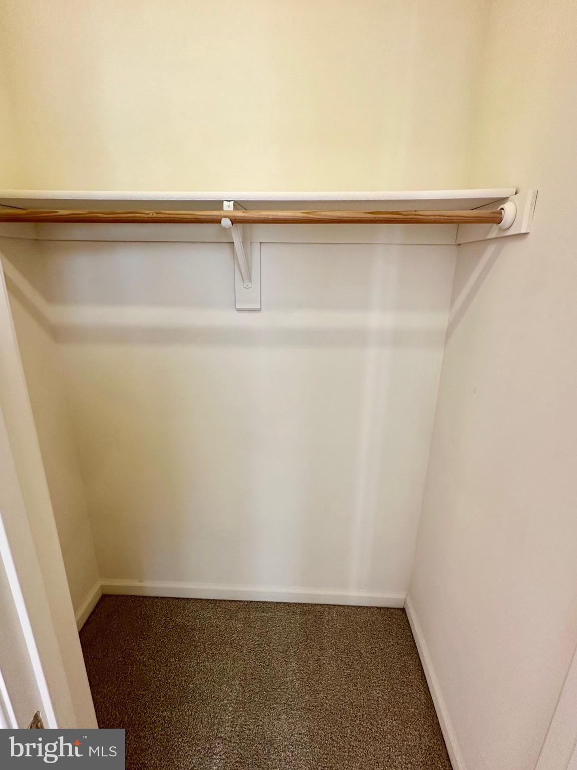 BELLS RUN - Residential Lease