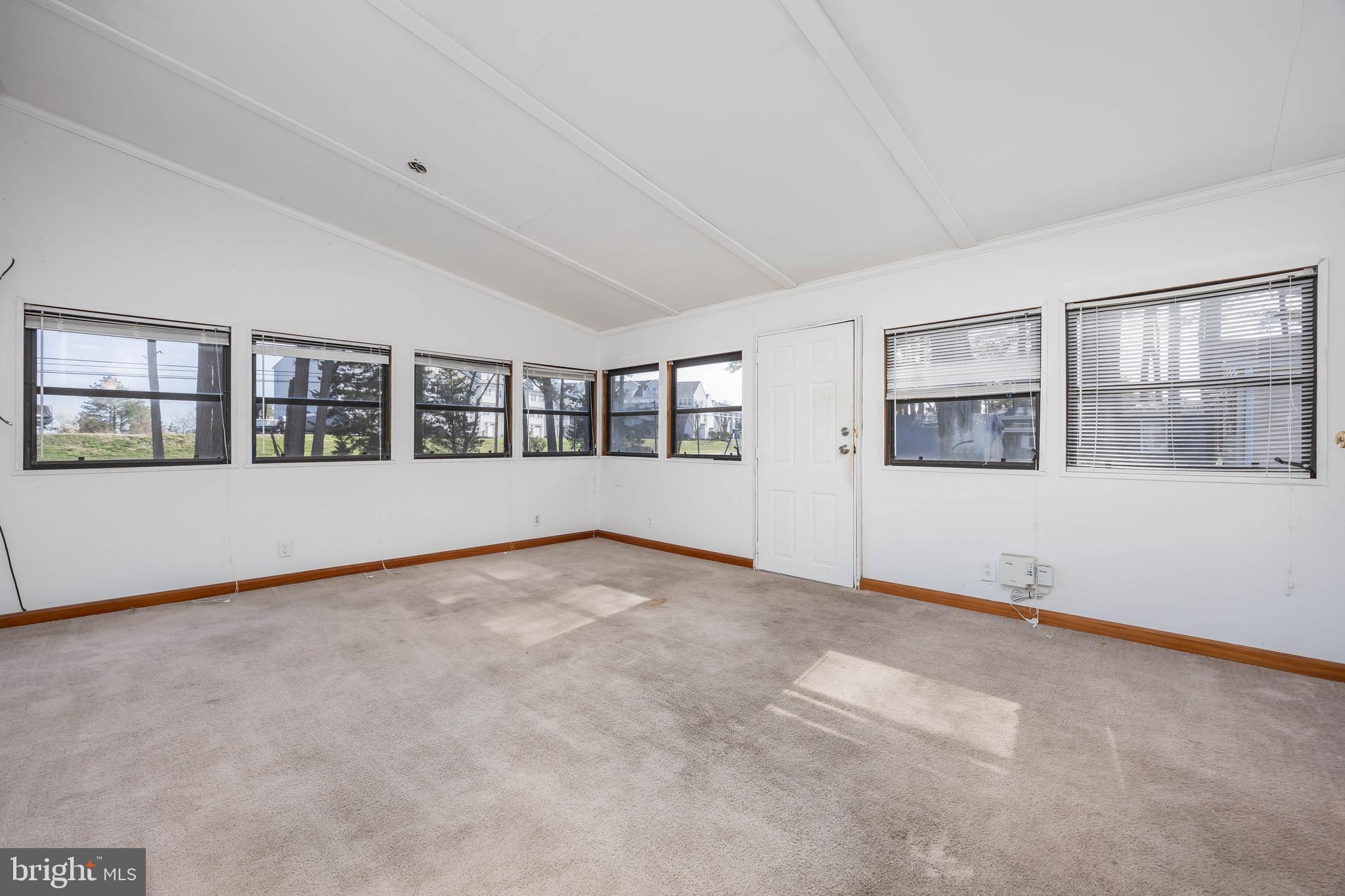 MARINERS COVE - Residential