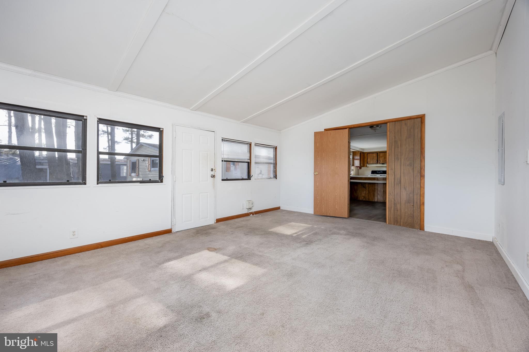 MARINERS COVE - Residential