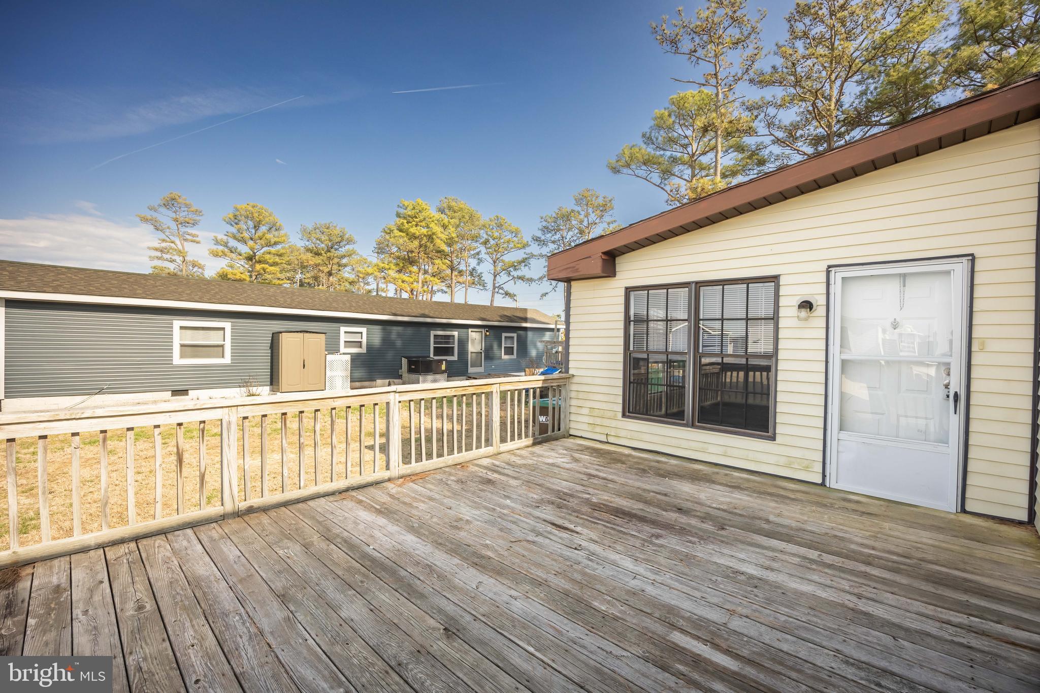 MARINERS COVE - Residential